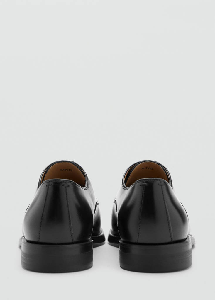 Oxford style leather shoe — Black