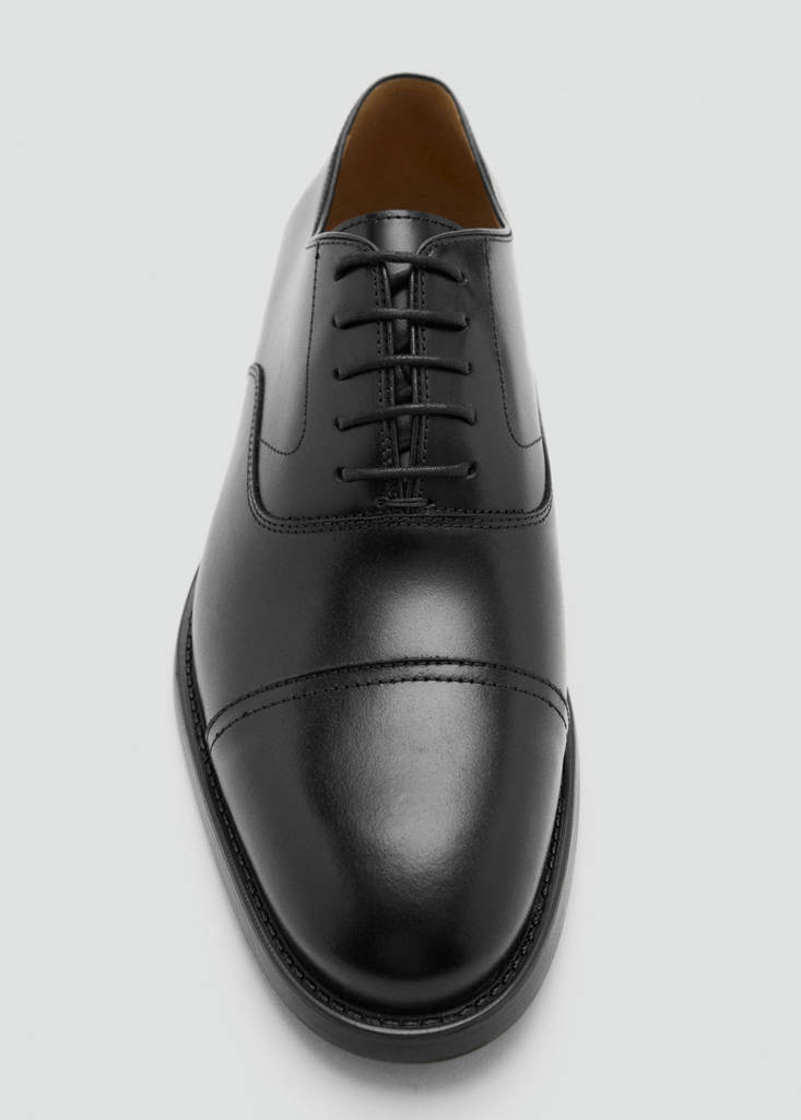 Oxford style leather shoe — Black