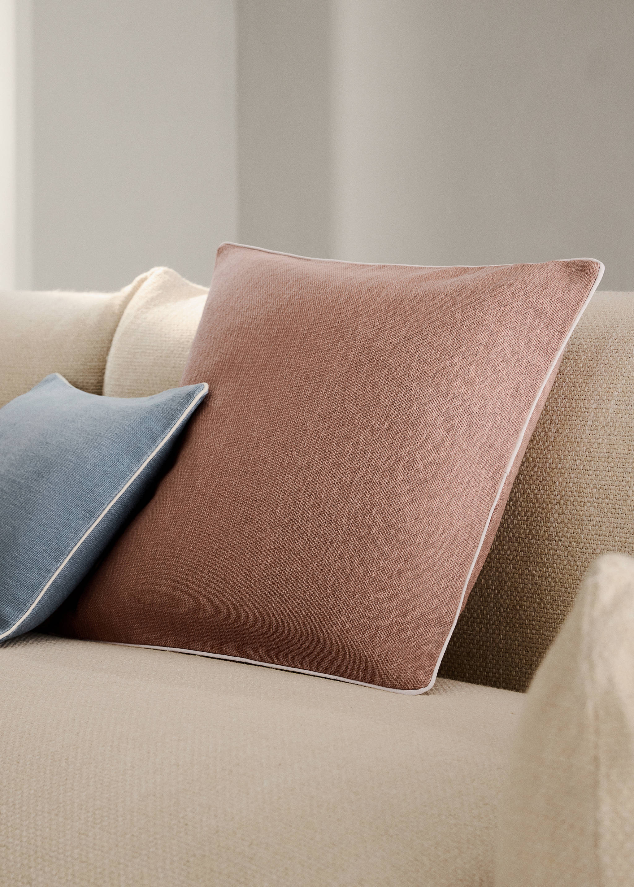 Cotton cushion cover with structure 45x45cm - General plane
