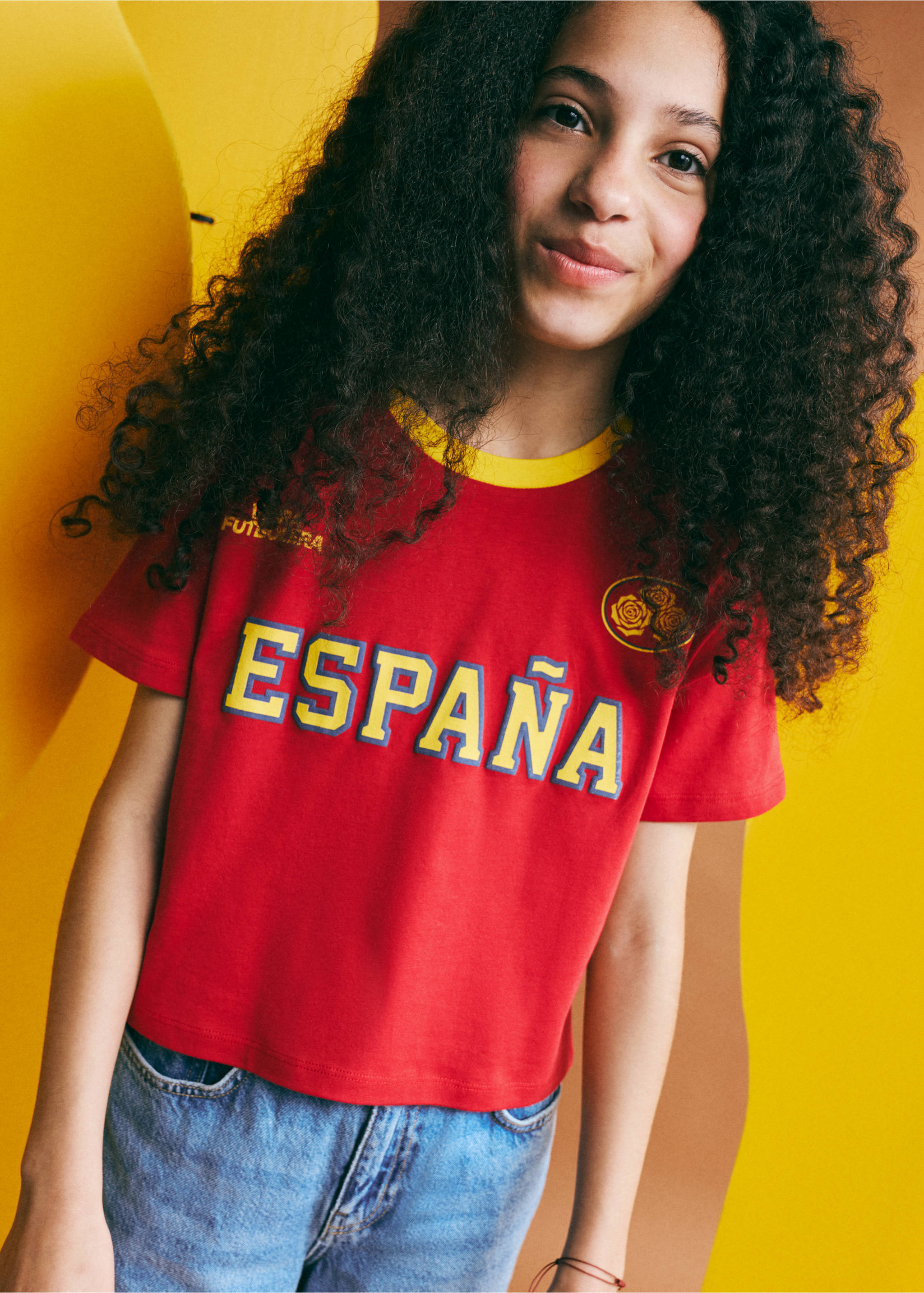 Spain Football Shirt - Details of the article 1, Red. Ref: 37051467-00.