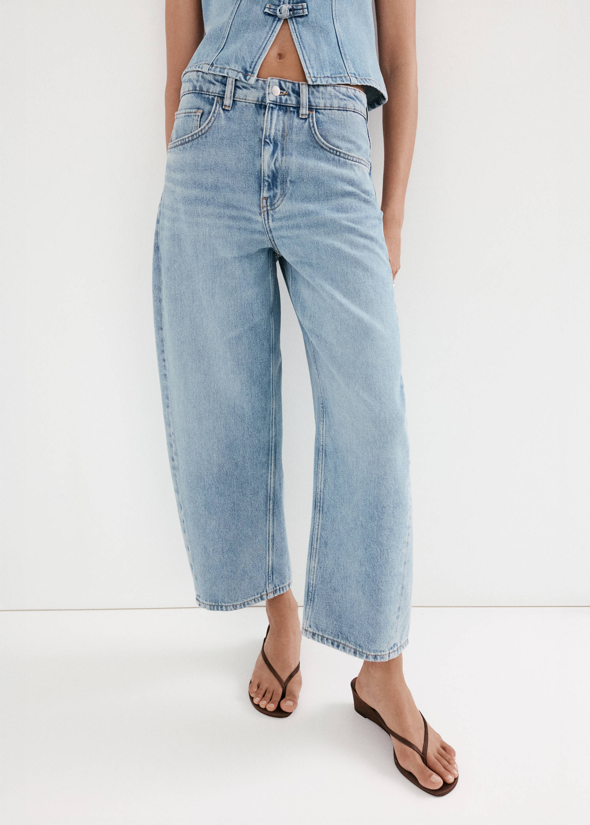Jean balloon crop - Plan moyen