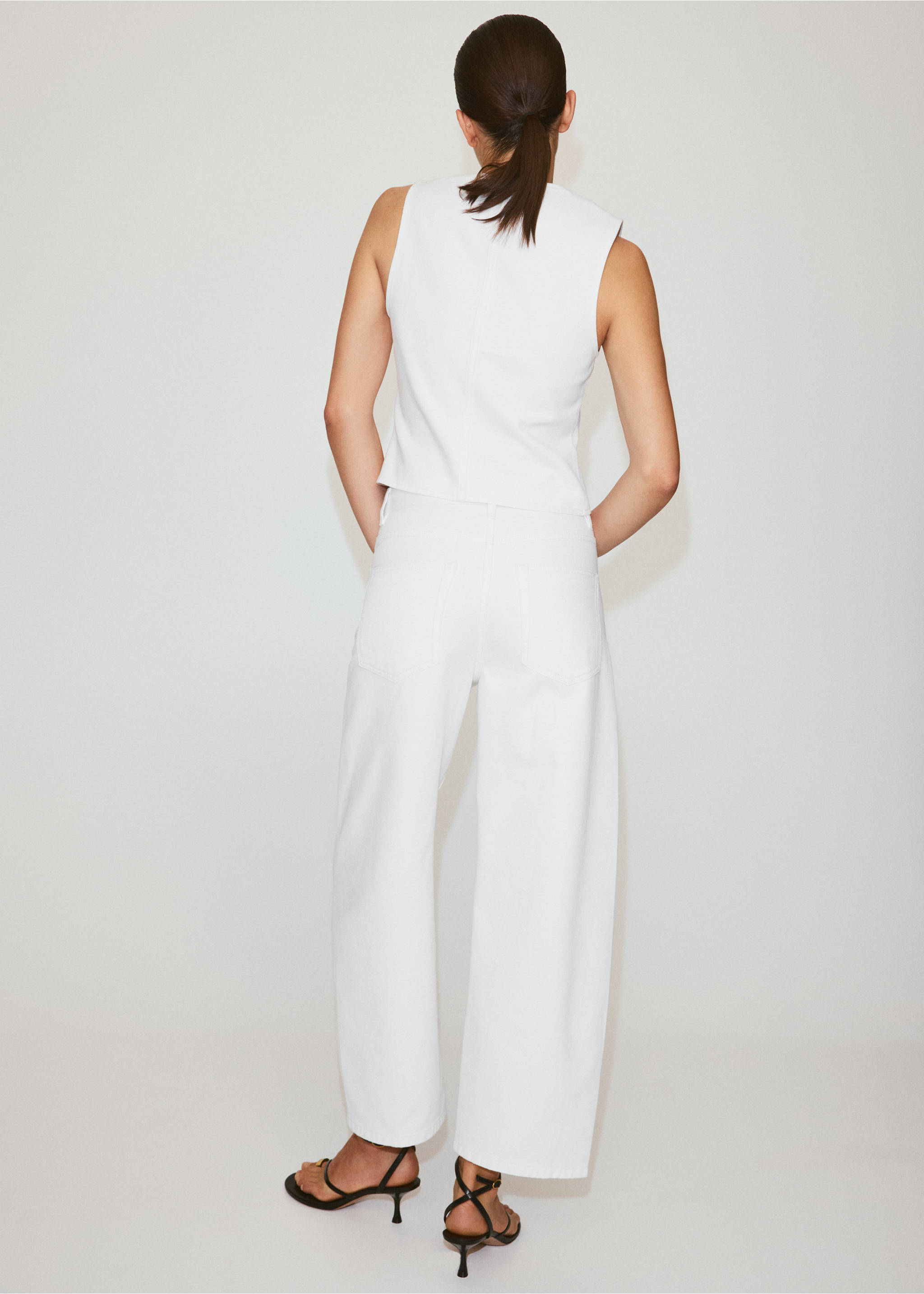 Jean balloon crop - Verso de l’article, Blanc. Ref: 37051471-00.