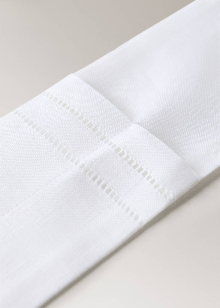 Linen cutlery holders with drawn threadwork detail — White