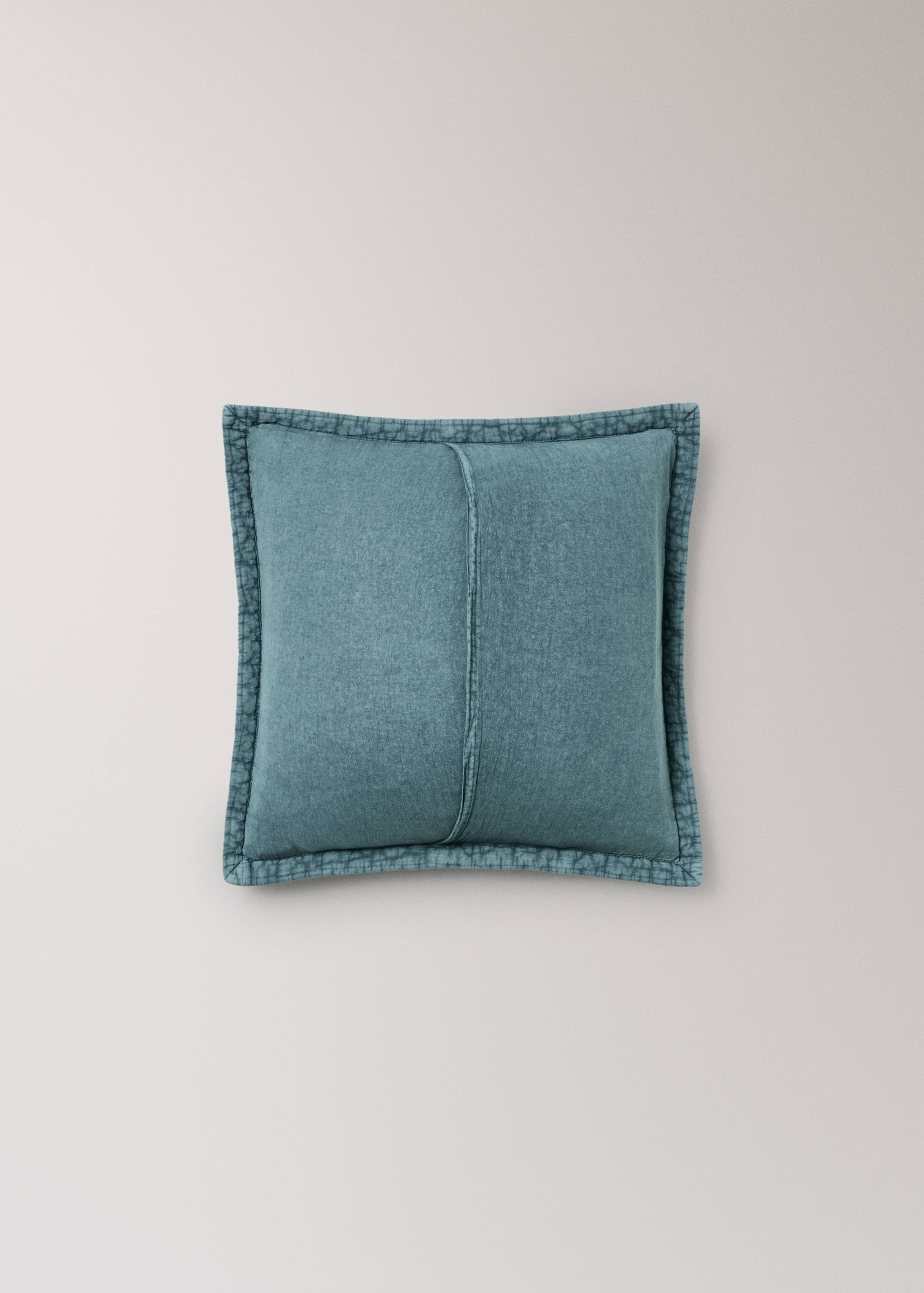 Children's cotton cushion cover with stitched check design - Details of the article 4