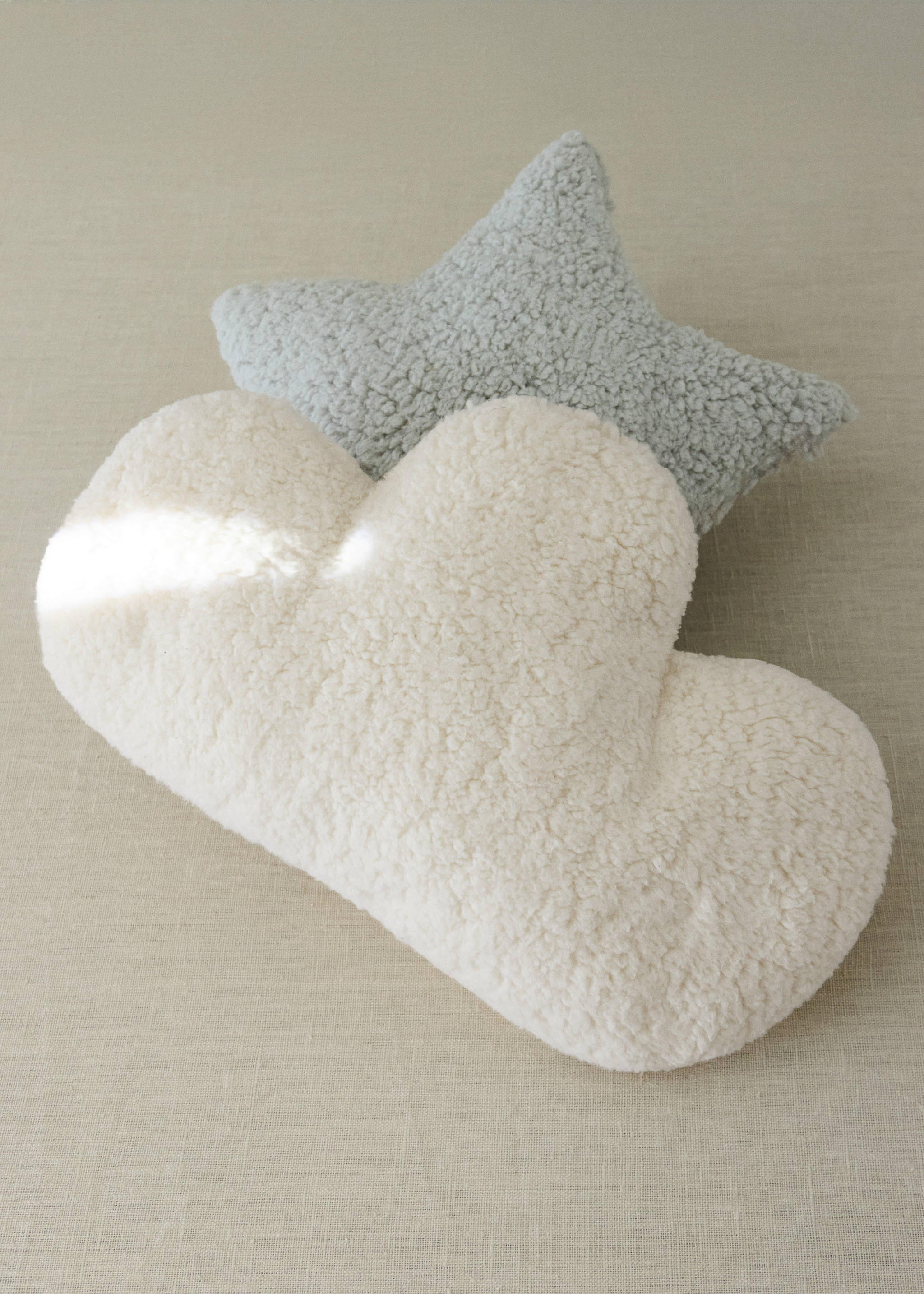 Soft cloud cushion - General plane, Off White. Ref: 37051493-00.