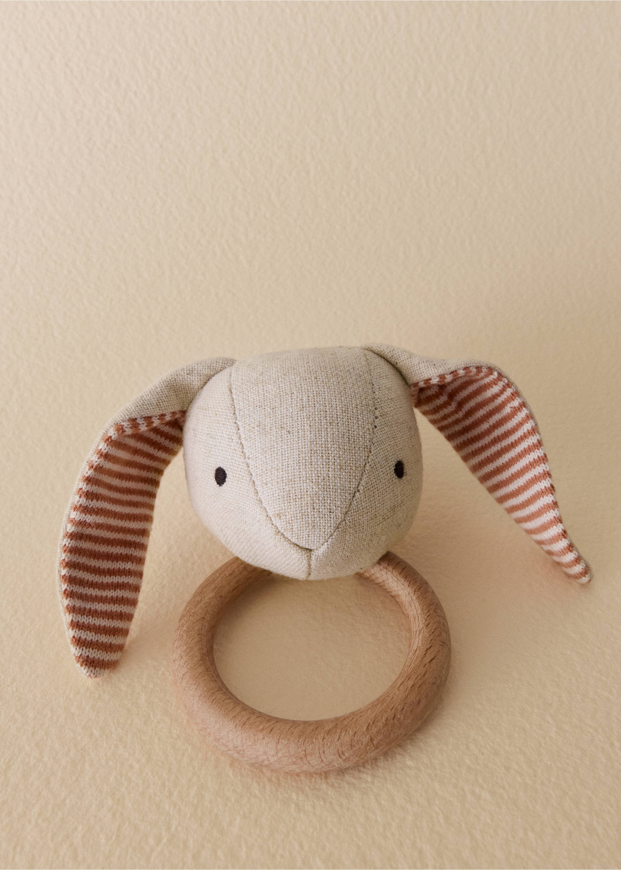 Teether lapin - Γενικό πλάνο, Άμμος. Ref: 37051530-00.