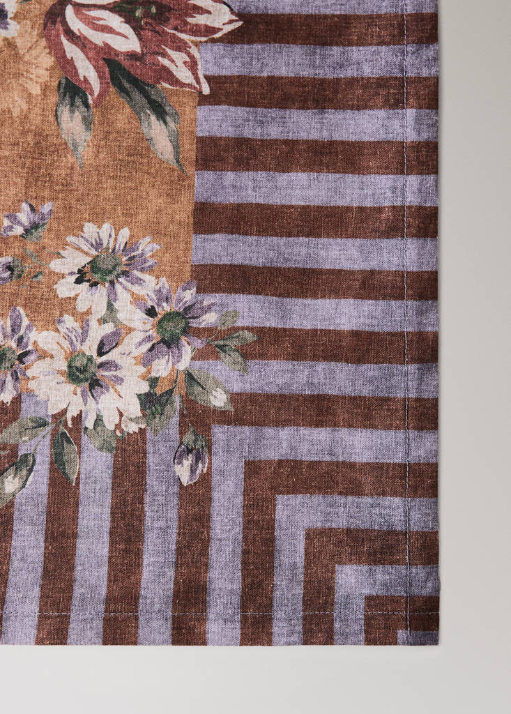 Printed linen-cotton tablecloth with floral contrast stripe, for 8 to 10 diners - thumbnail 3