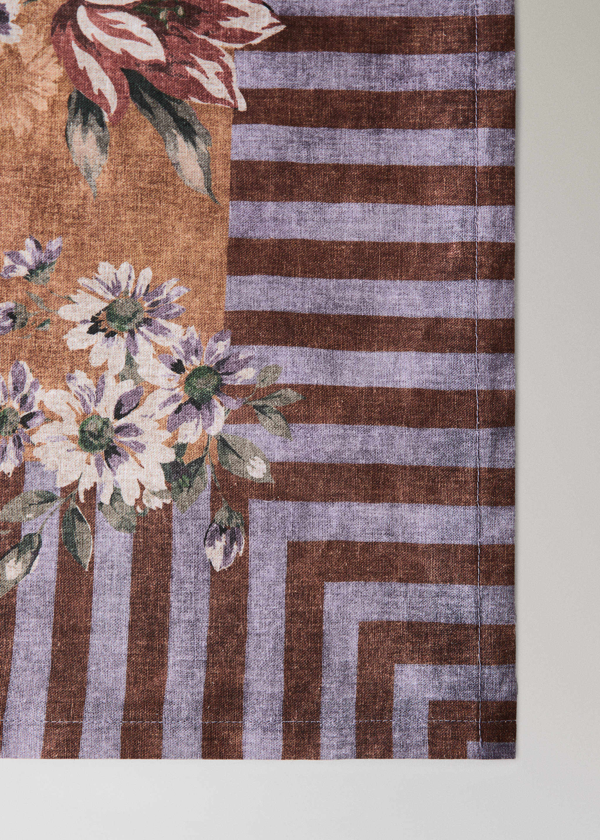 Mantel mezcla algodón y lino estampado 6 a 8 comensales - Detalle del artículo 1