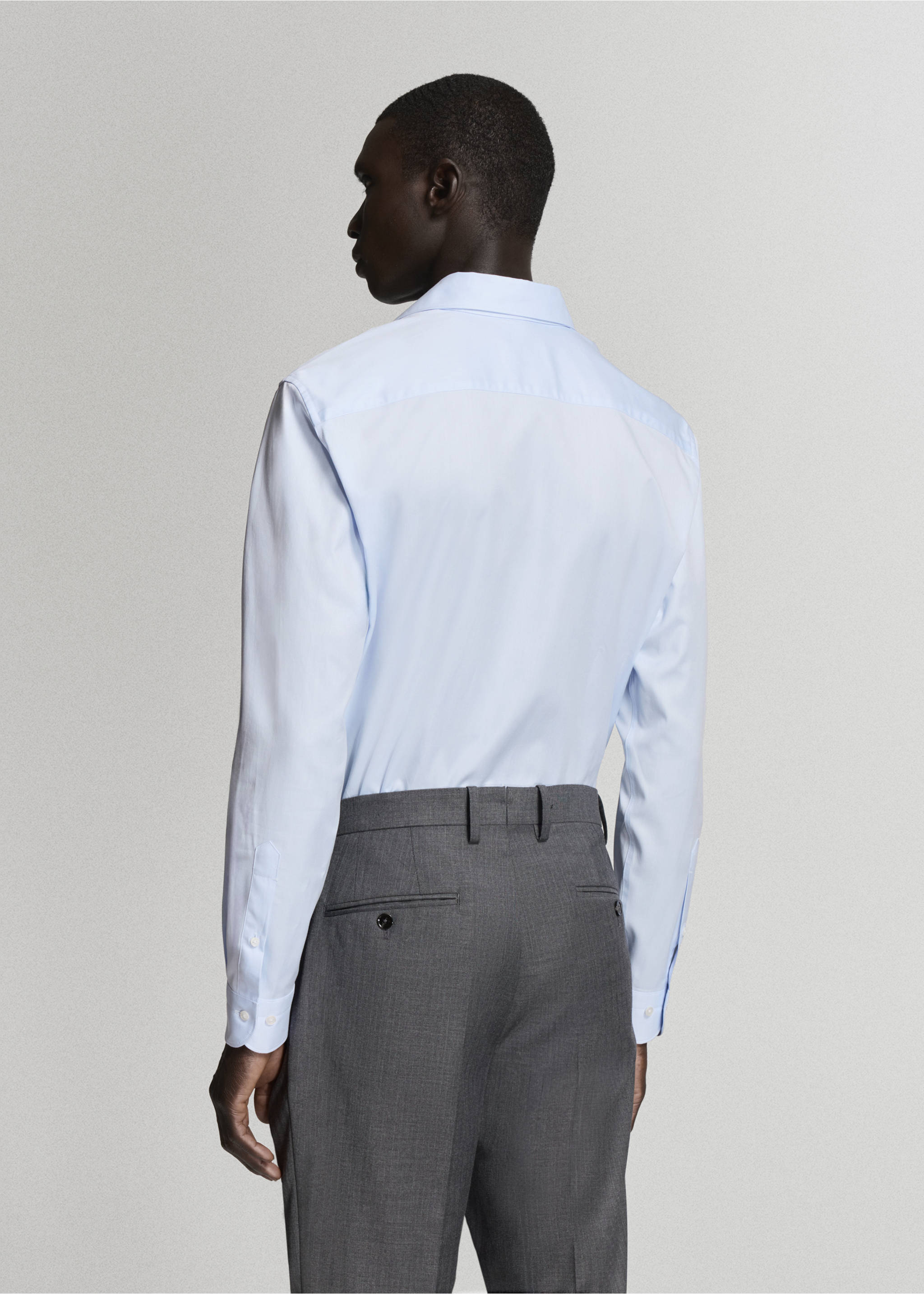 100% cotton regular fit suit shirt - Reverse of the article, Sky Blue. Ref: 37051533-00.