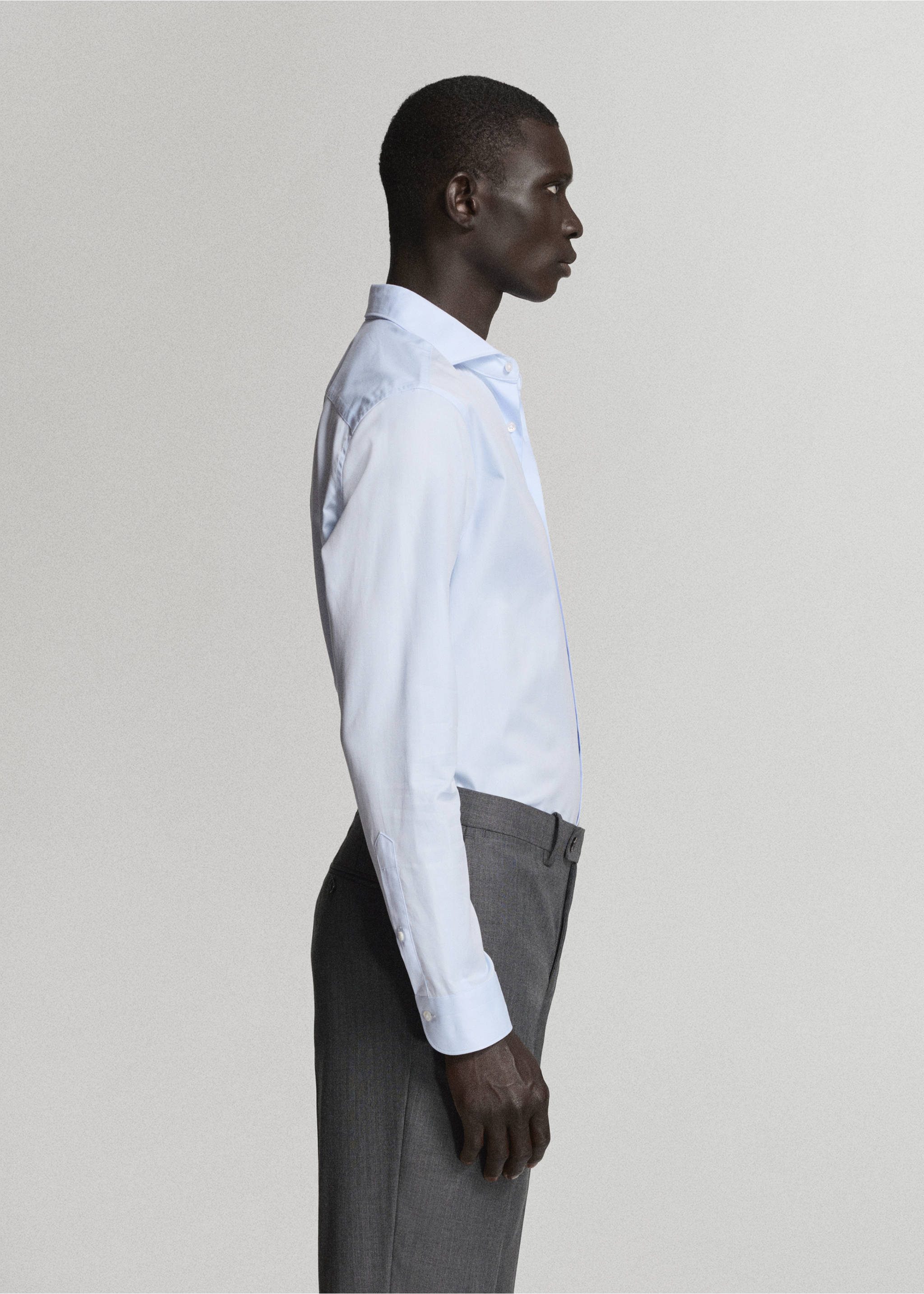 100% cotton regular fit suit shirt - Details of the article 2, Sky Blue. Ref: 37051533-00.