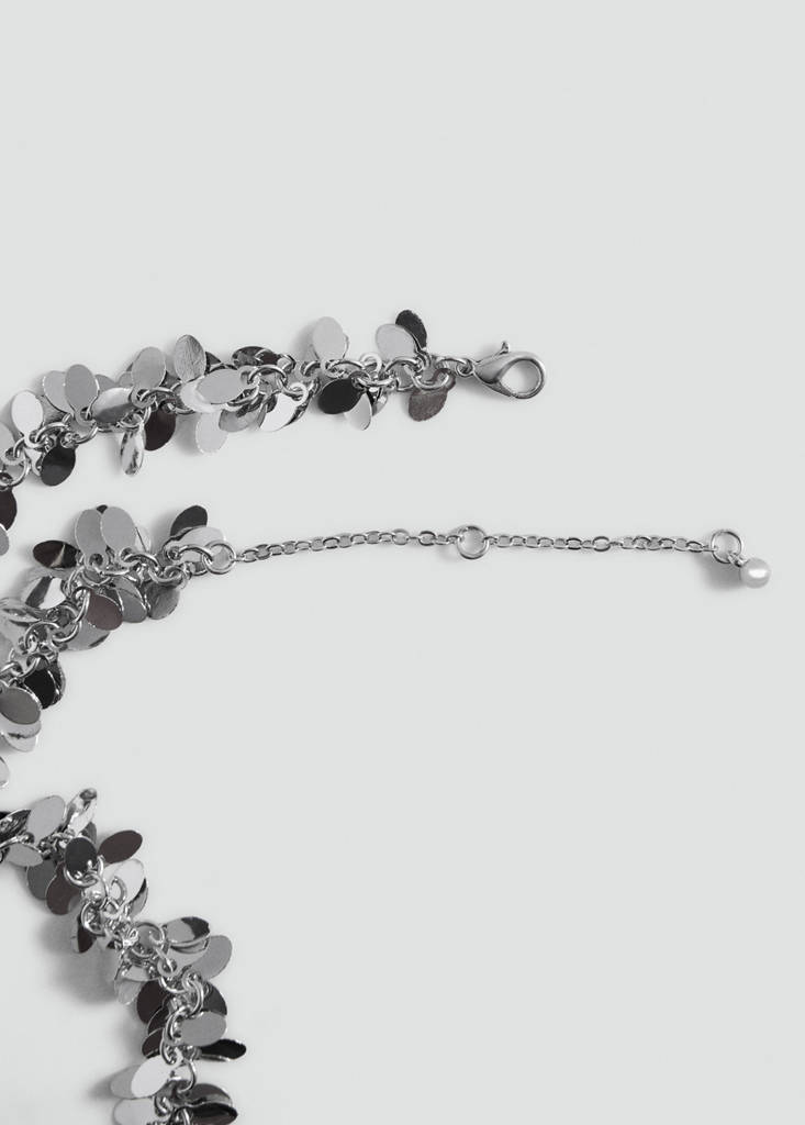 Metallic bead pendant necklace — Silver