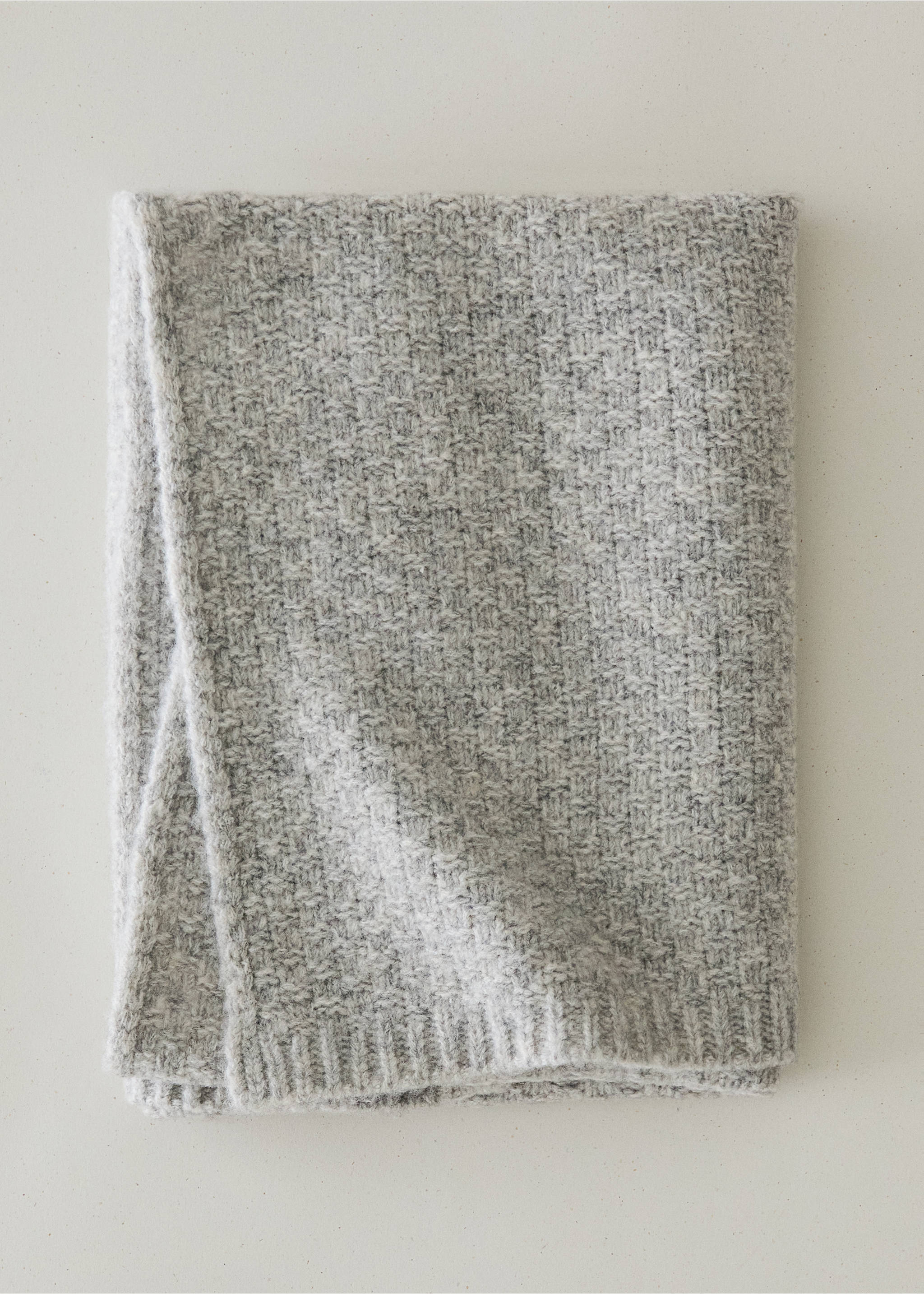 Chunky knit textured blanket - General plane, Grey. Ref: 37051540-00.
