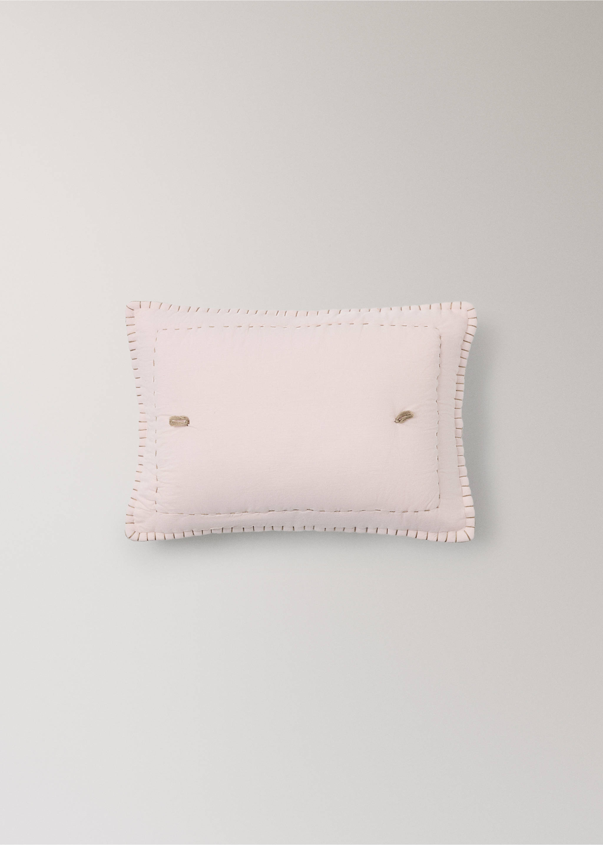 Light pink bed cushion cover with decorative stitching., Nude. Ref: 37051549-00.