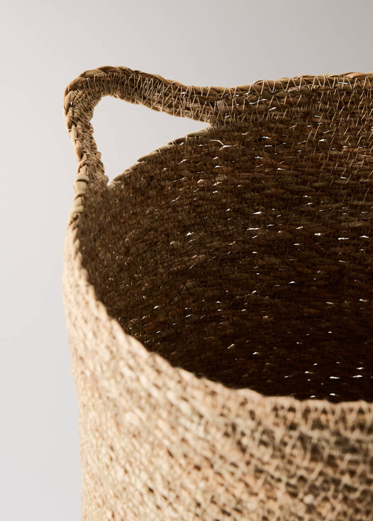 Small seagrass basket with handles — Brown