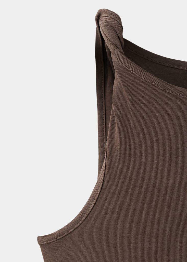 Ruched asymmetric strap dress — Brown