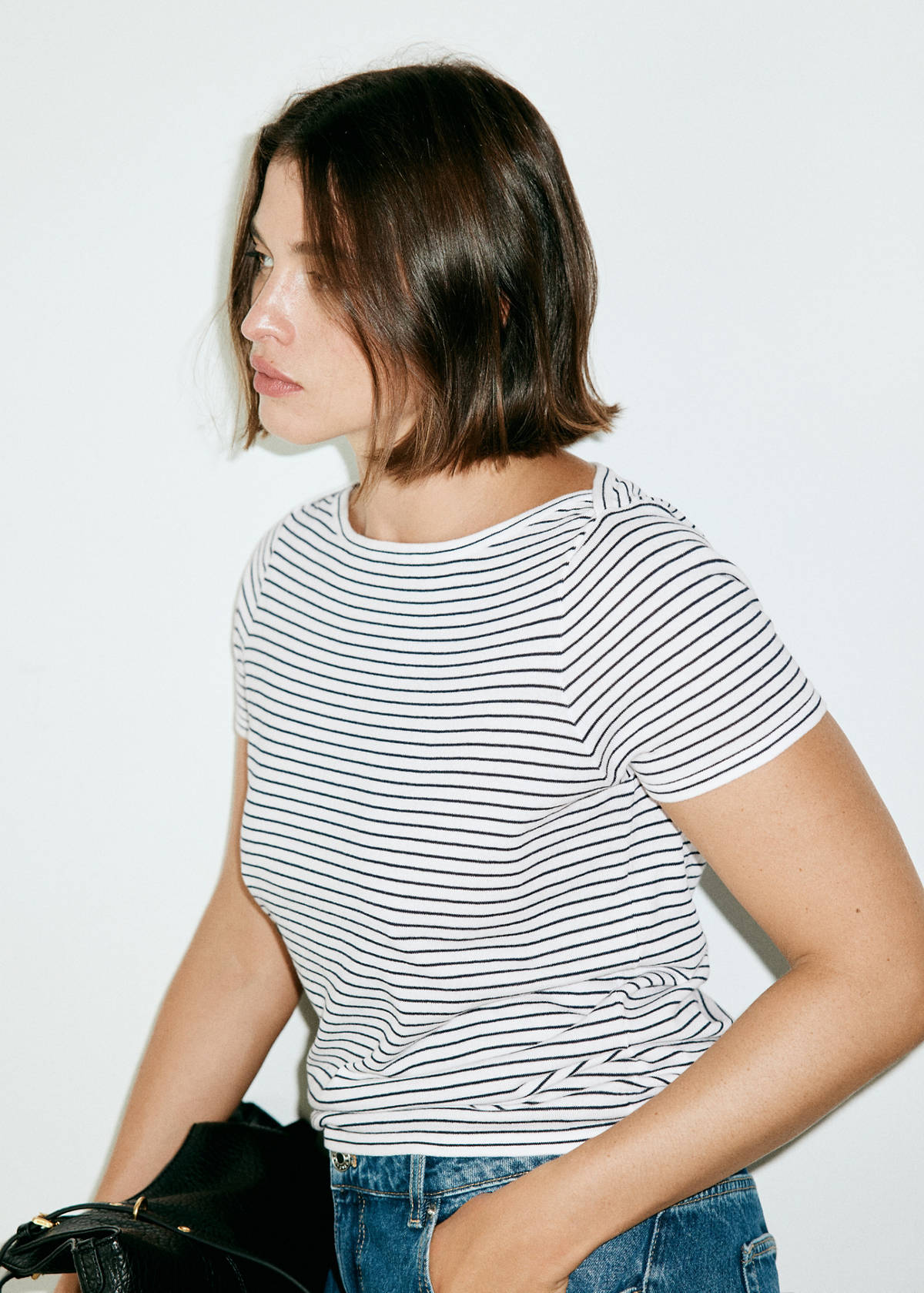 Short-sleeved fine-knit sweater — Navy
