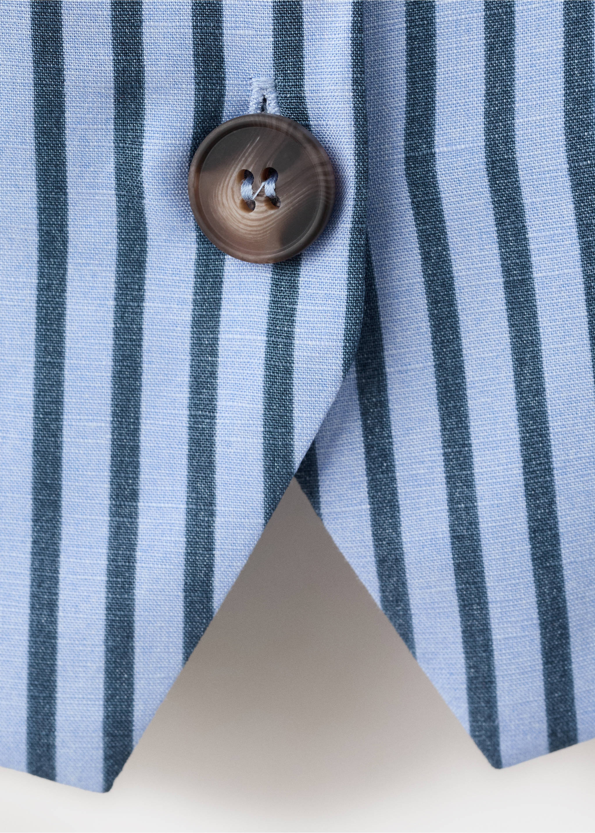 Striped button waistcoat - Details of the article 8, Sky Blue. Ref: 37052530-00.