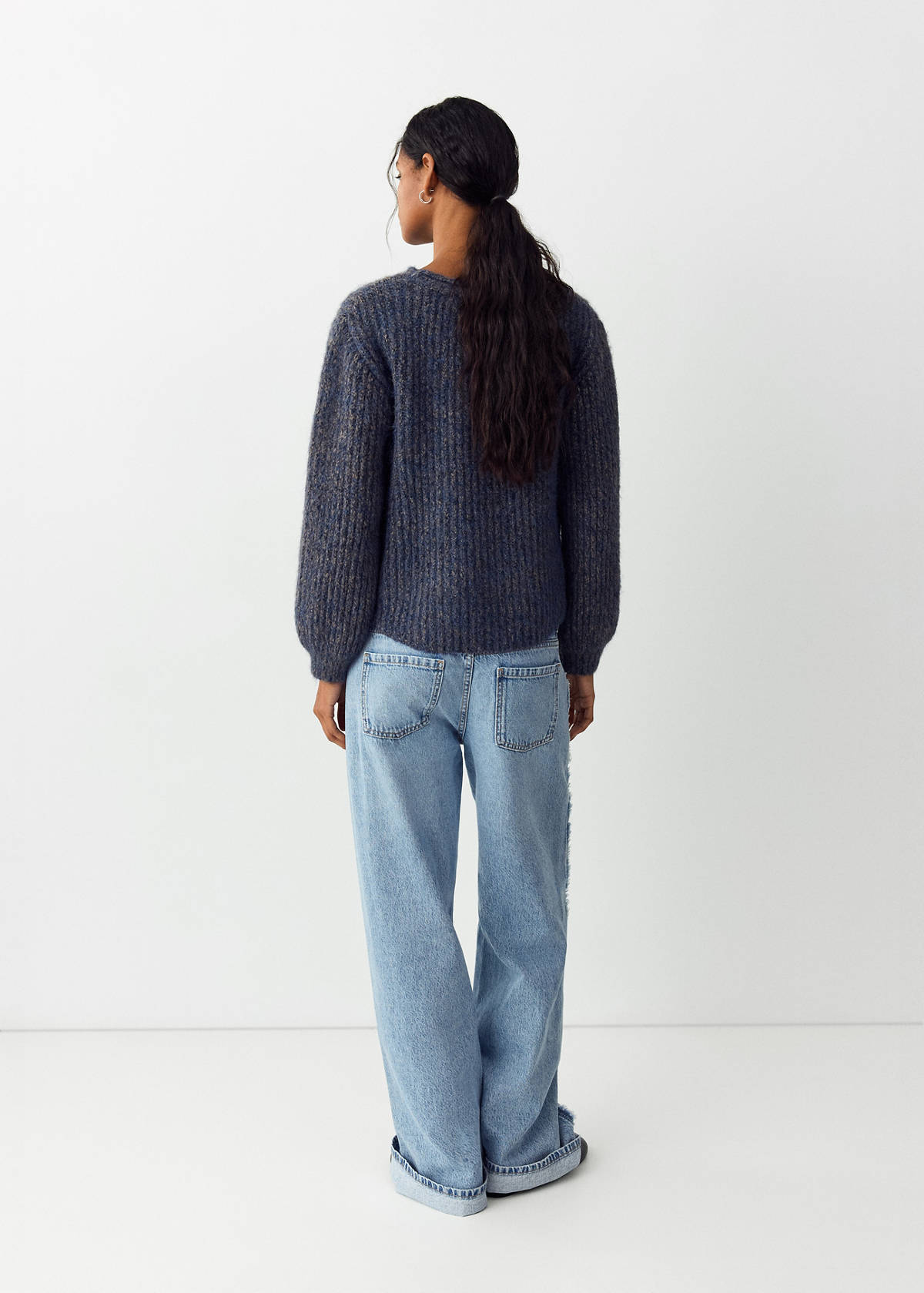 Wide-leg jeans with seam detail — Medium Blue