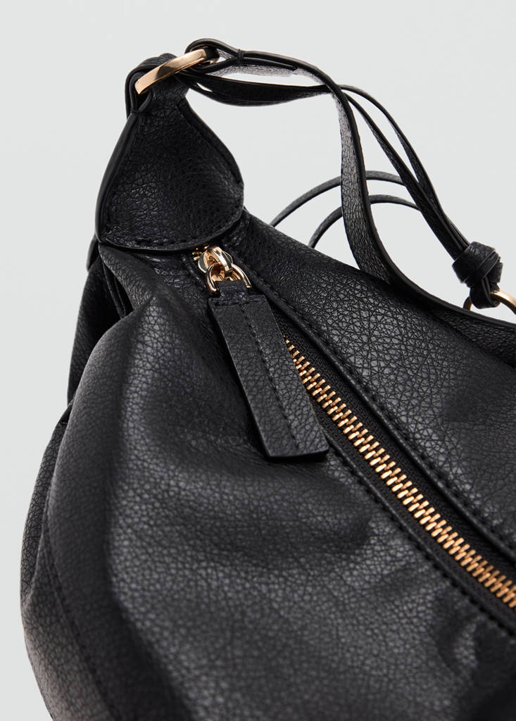 Oval shoulder bag — Black