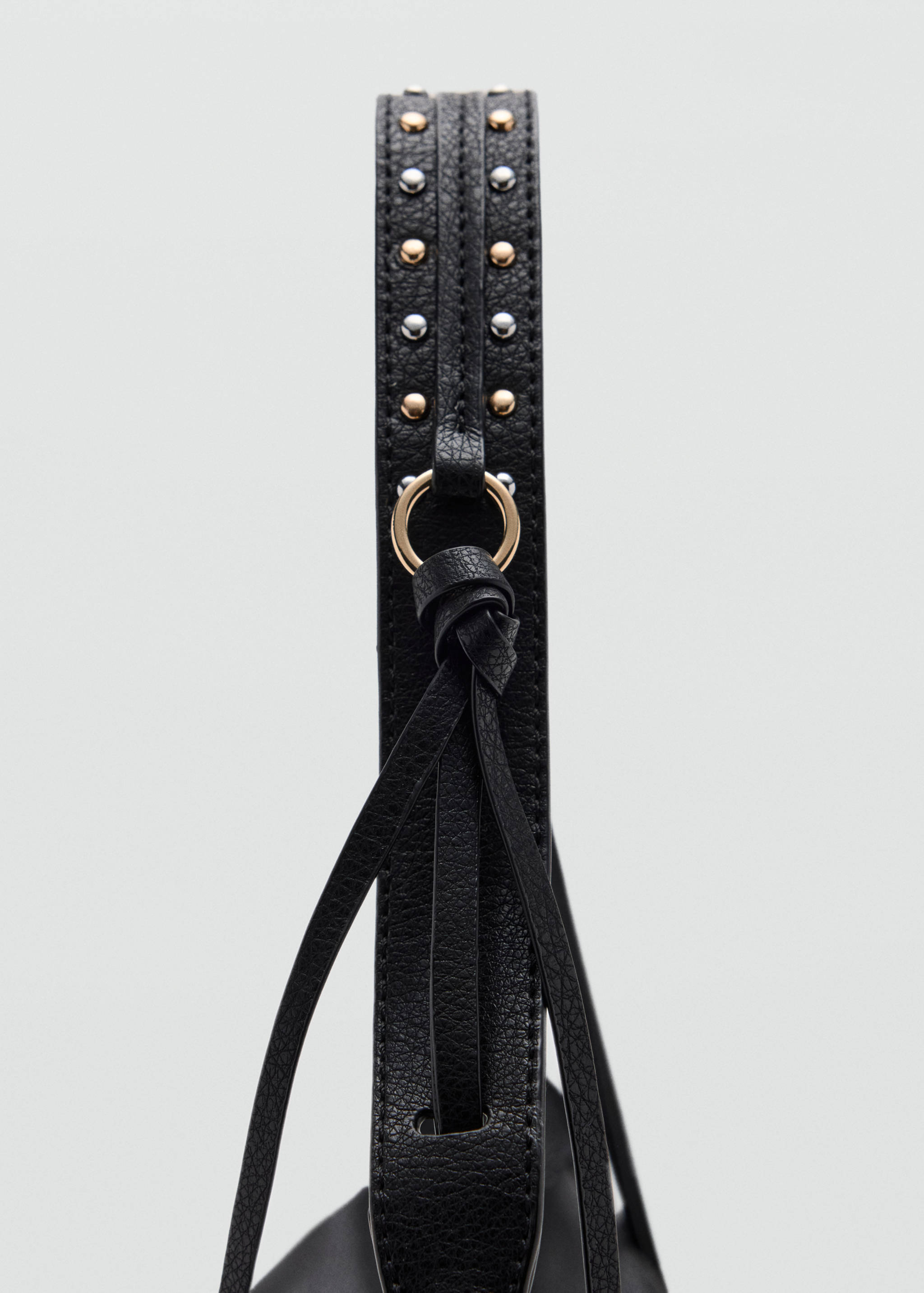 Oval shoulder bag - Details of the article 2