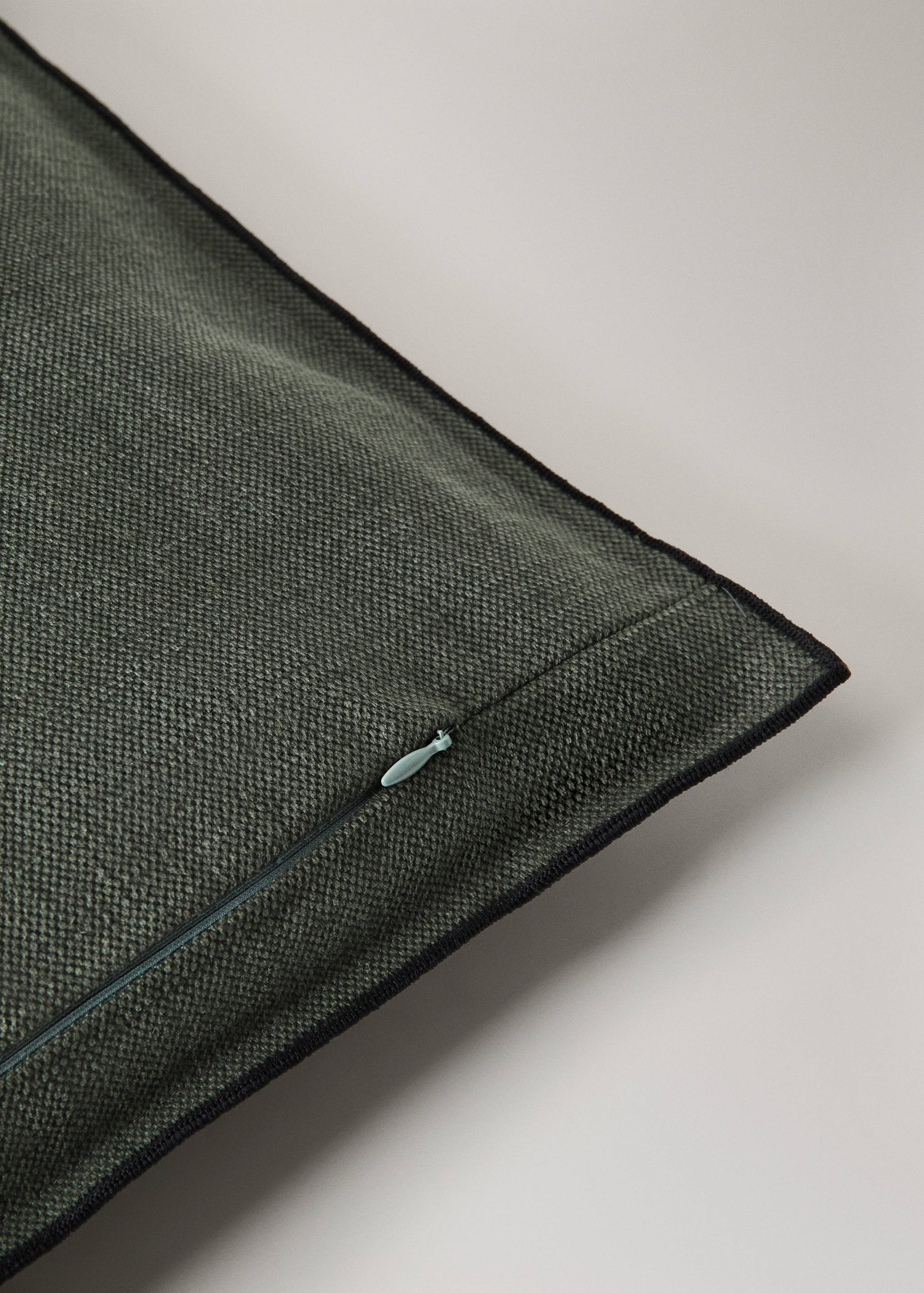 Funda cojín algodón lino overlock pestaña 40x60 cm - Detalle del artículo 2