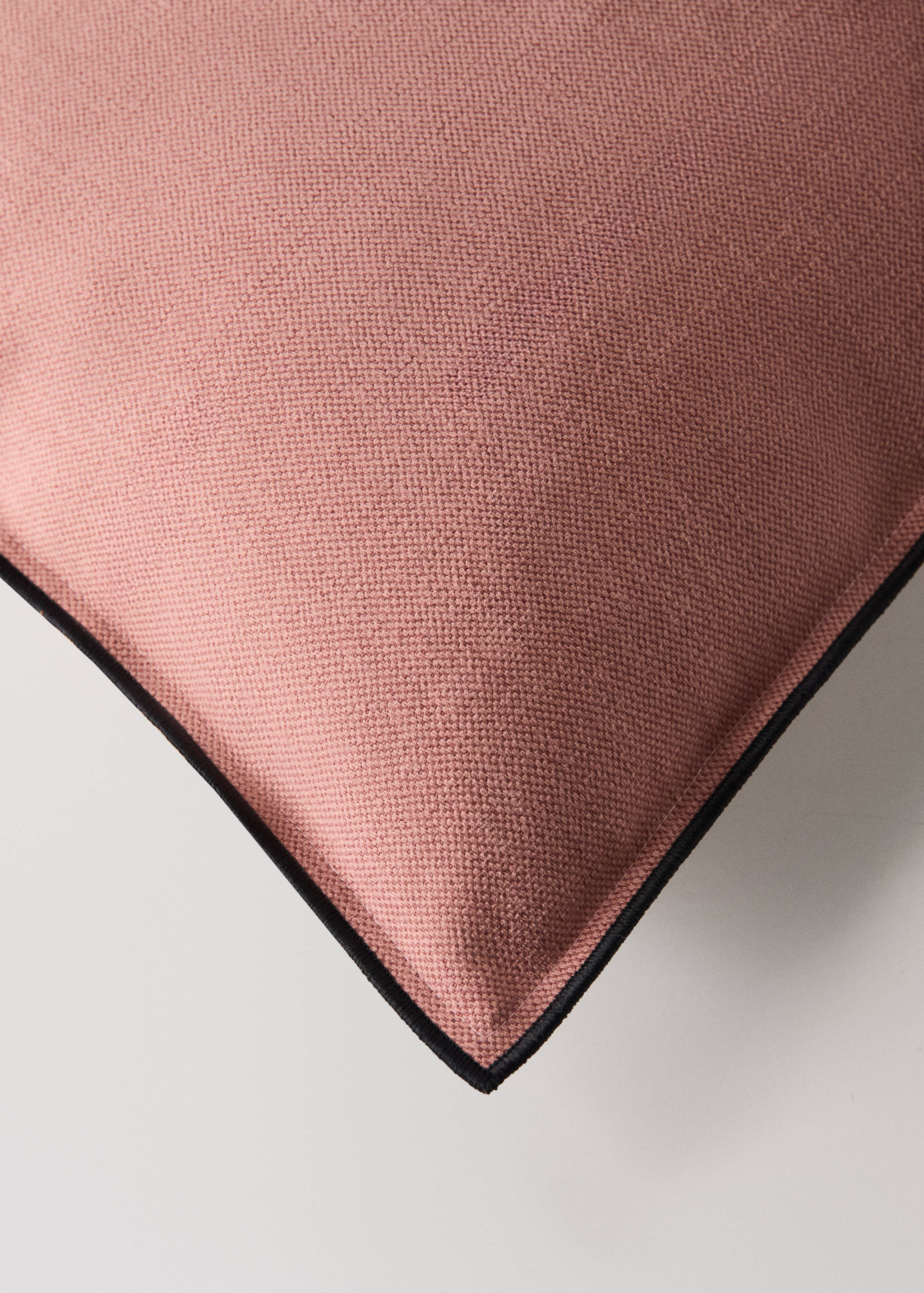 Linen cotton cushion cover with overlock tab 40x60 cm - Details of the article 1