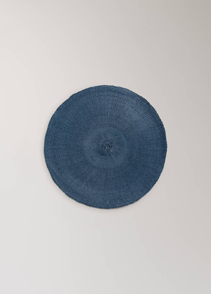 Round paper placemat — Blue