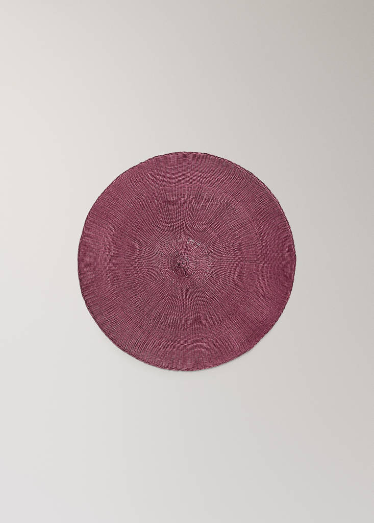 Round paper placemat — Wine