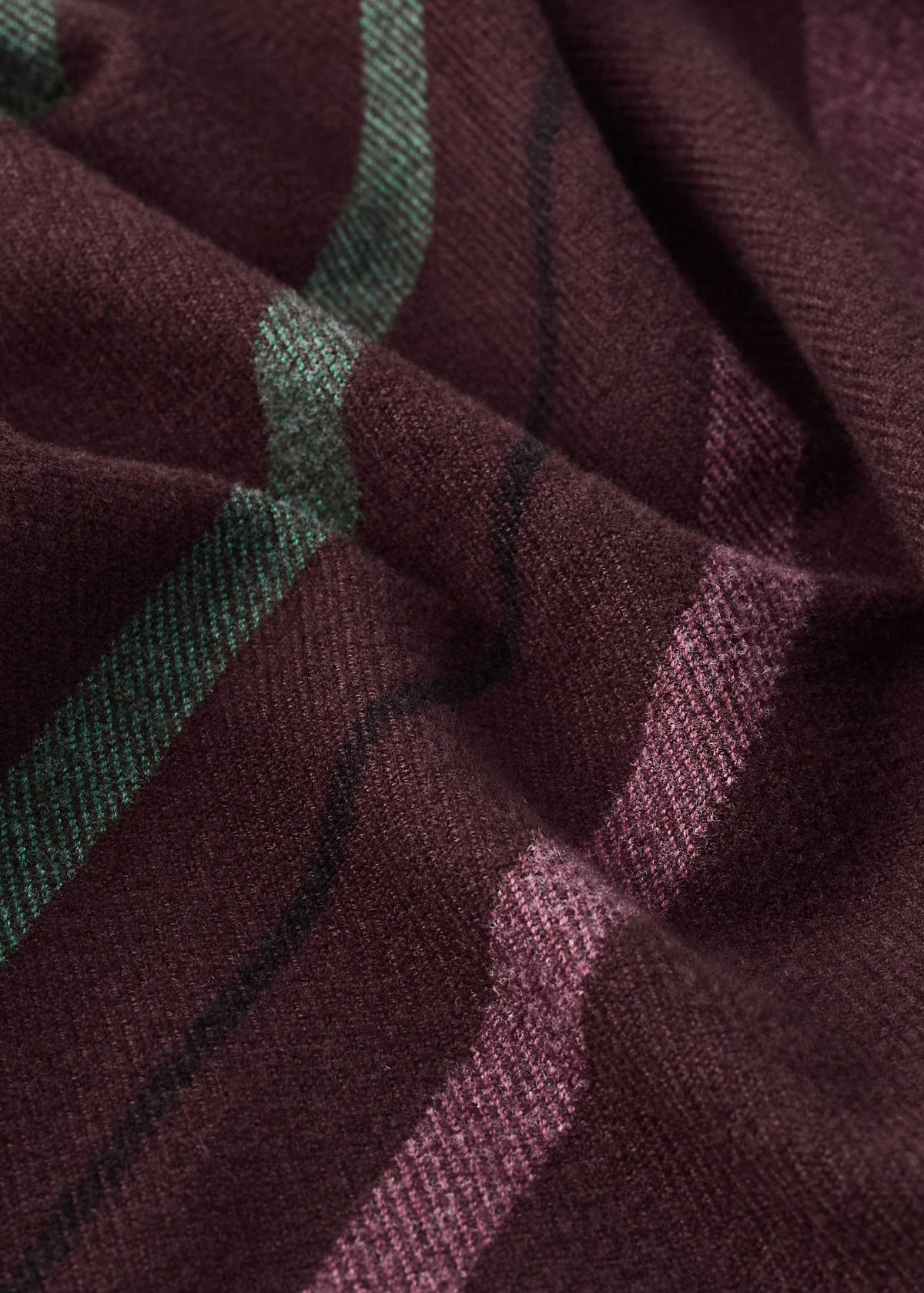 Striped blanket with fringes 130x180cm — Dark Red