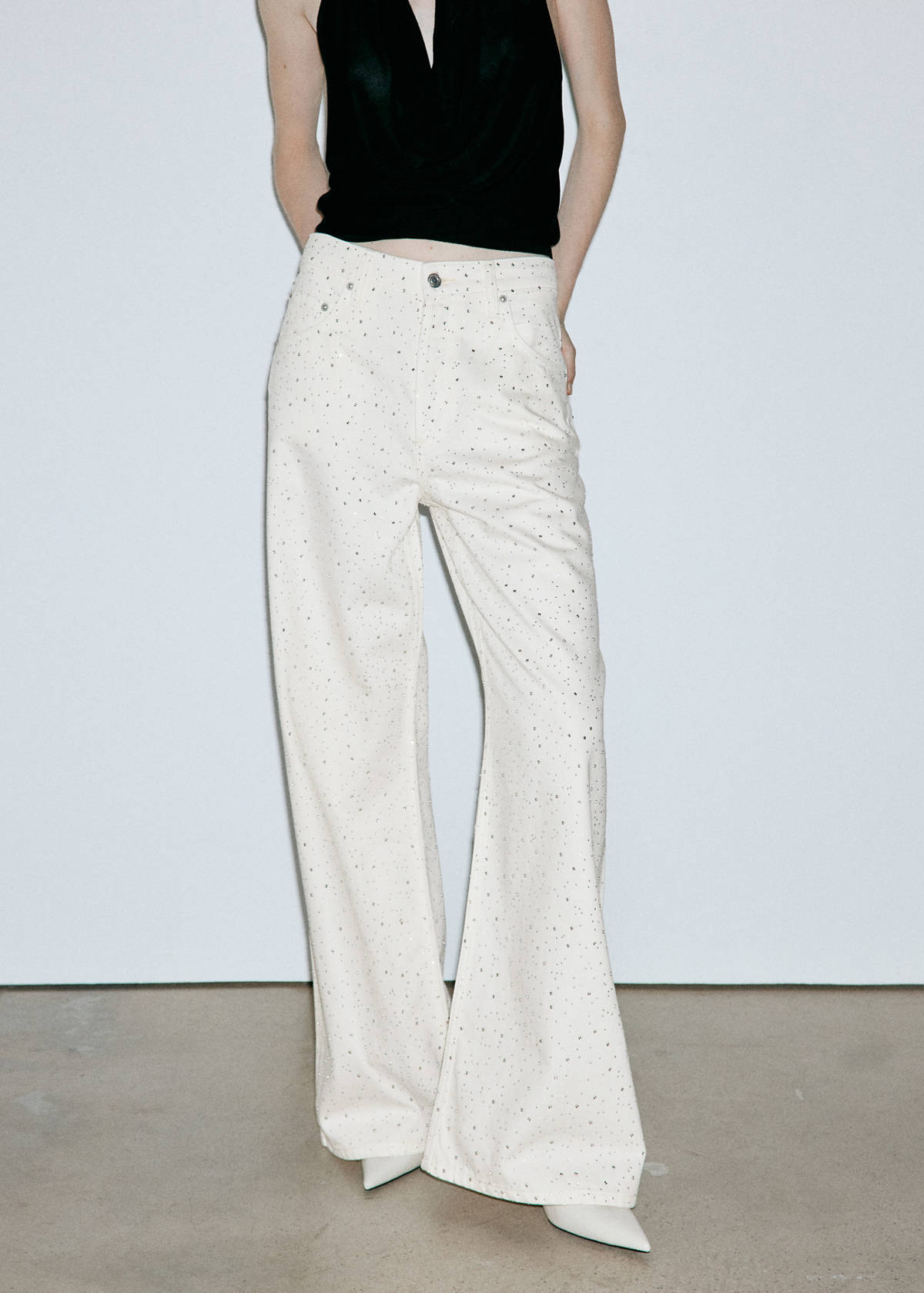 Wide leg jeans with rhinestones — Off White