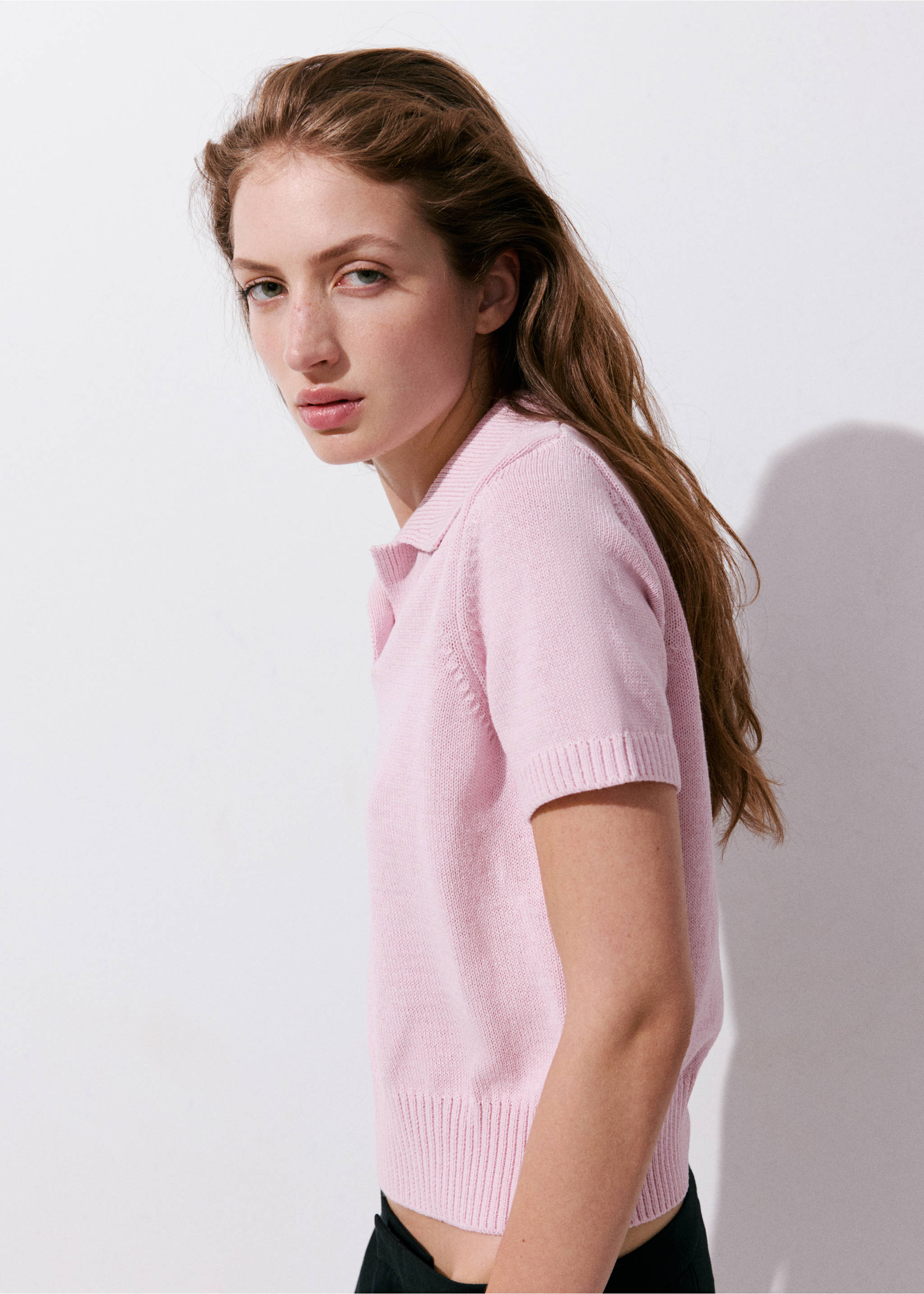 Knitted polo-neck sweater - Medium plane, Pink. Ref: 37052555-00.