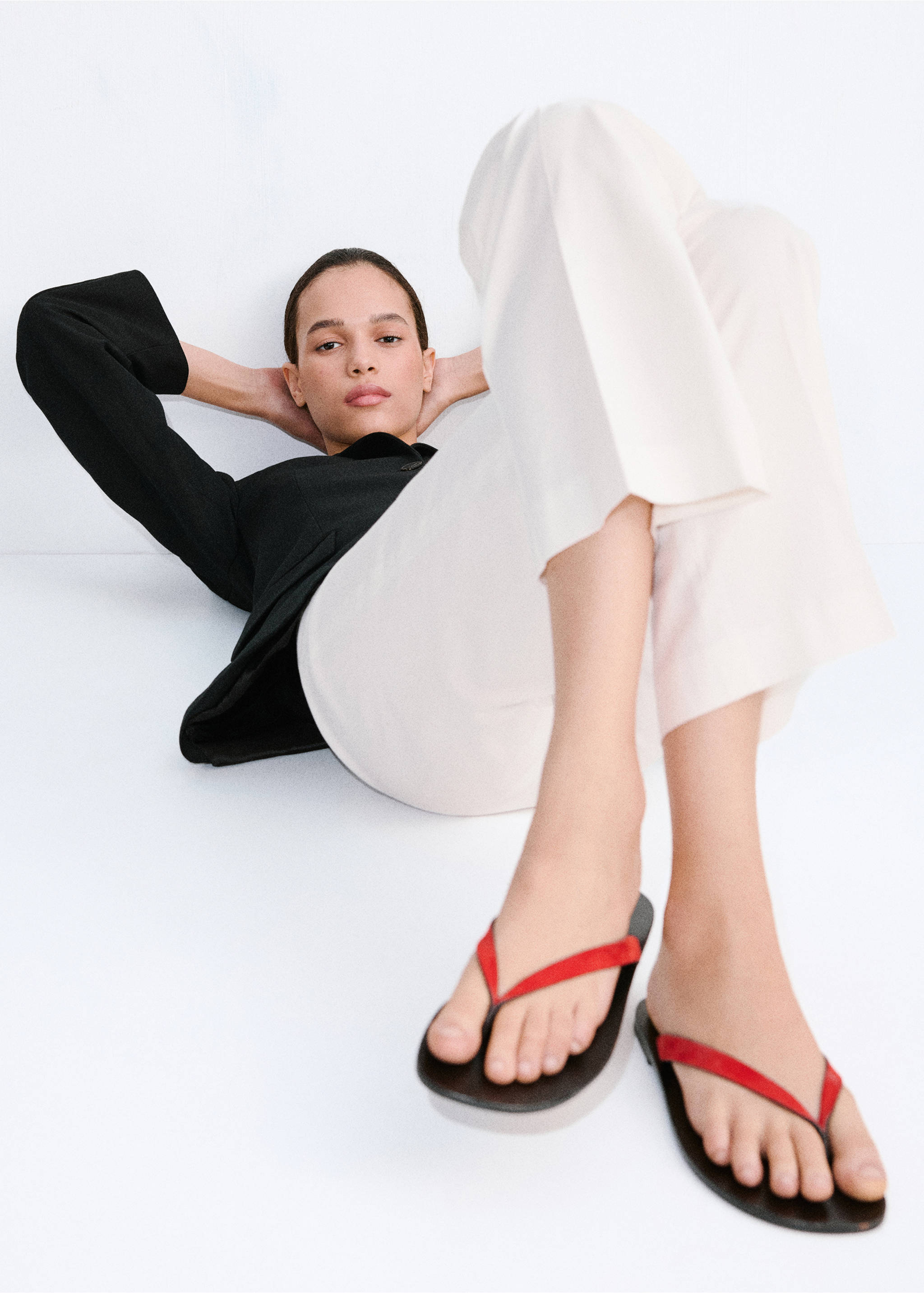 Leather straps sandals - General plane, Red. Ref: 37052557-00.