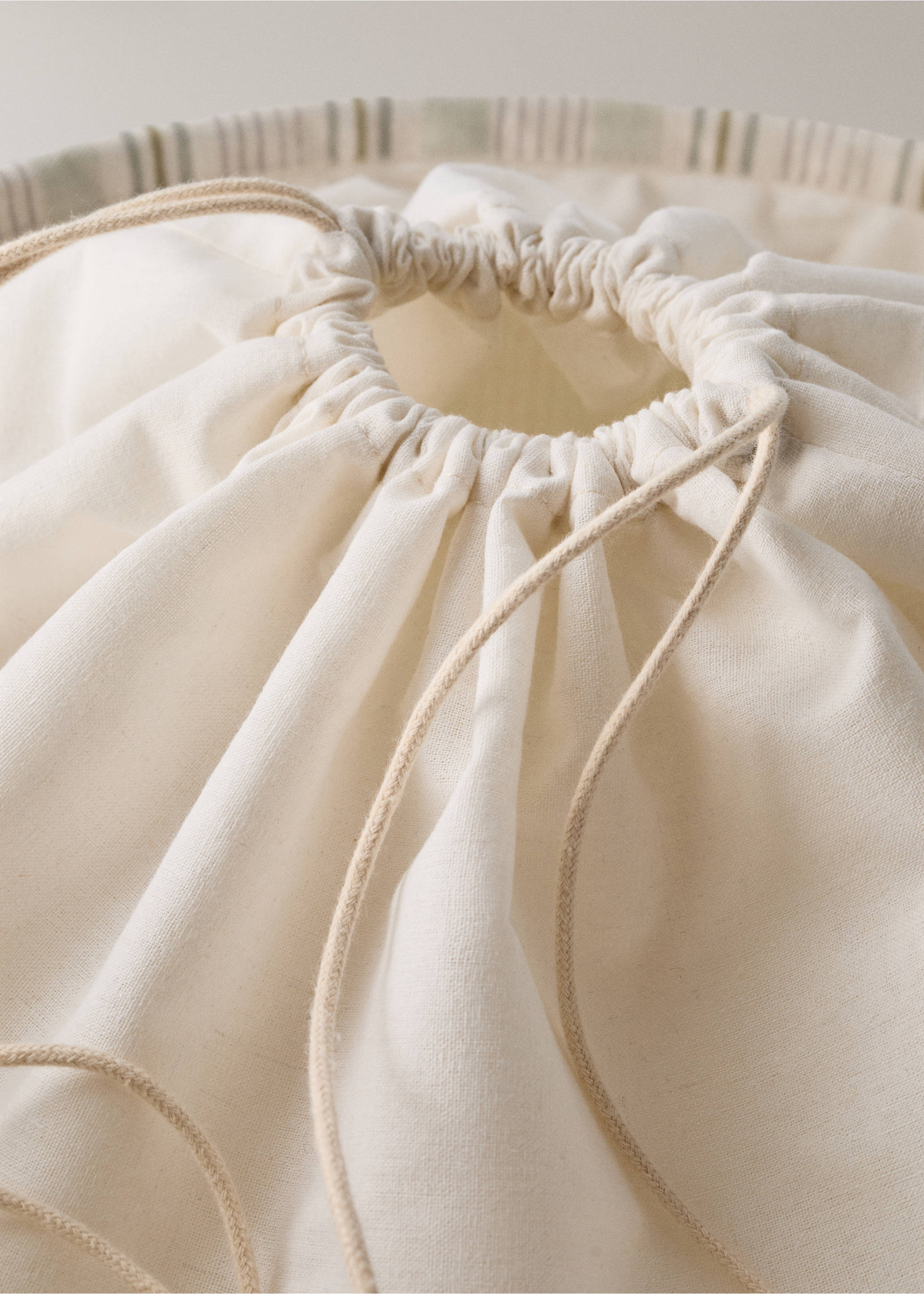 100% cotton multi-stripe basket - Details of the article 2, Russet. Ref: 37052558-00.