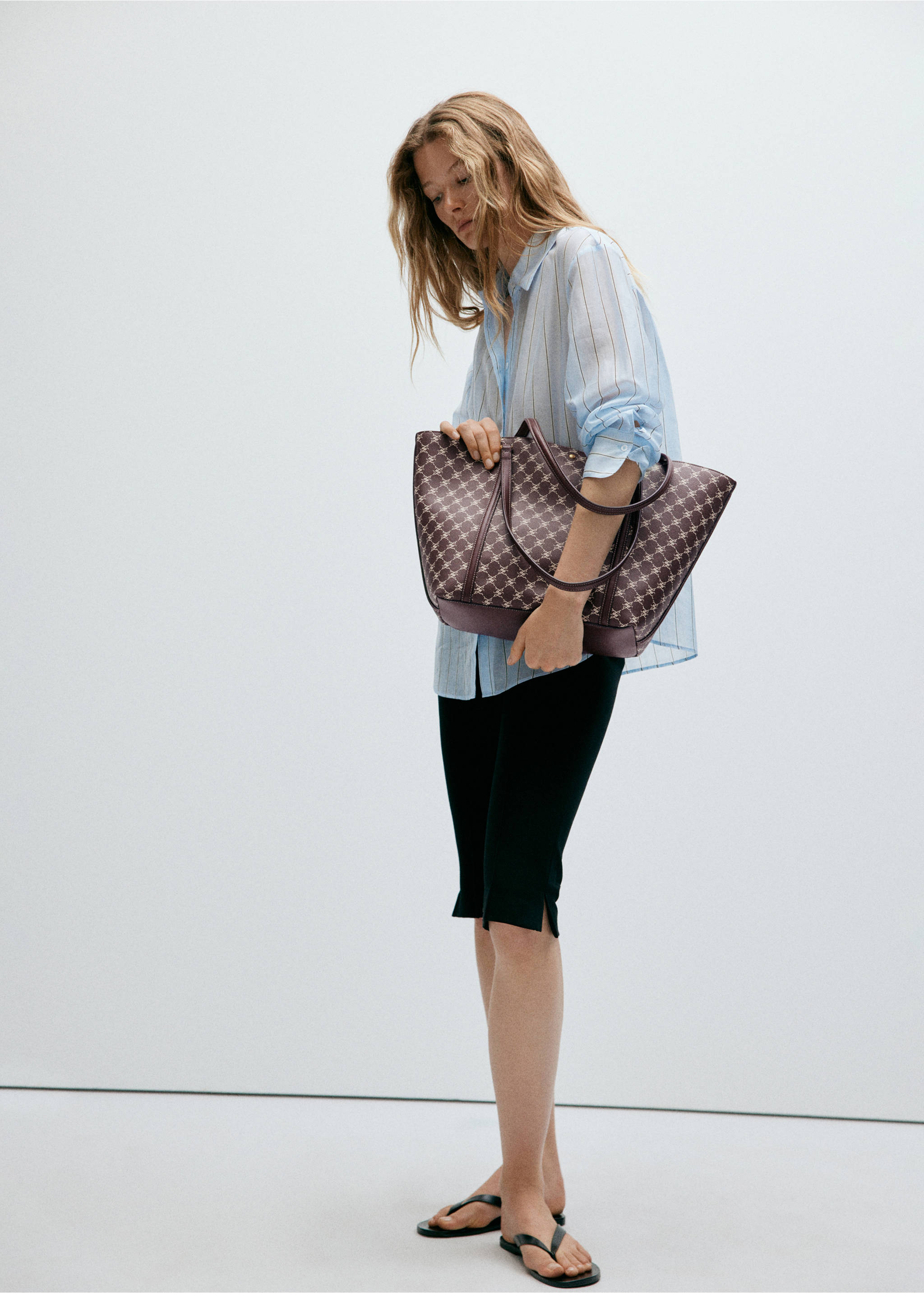 Met logo bedrukte shopper - Overzichtstekening, Bordeaux. Ref: 37052560-00.