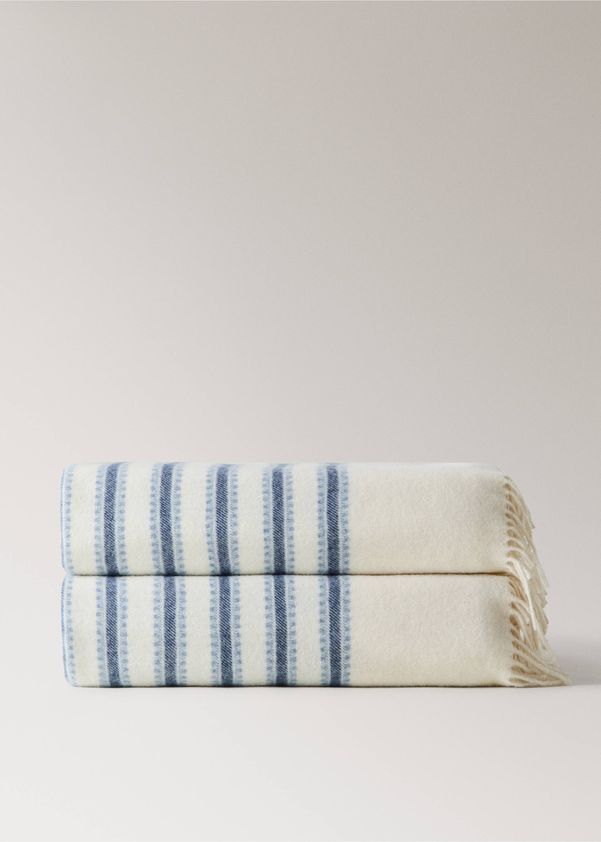 Wool striped blanket - Article without model, Blue. Ref: 37052562-00.