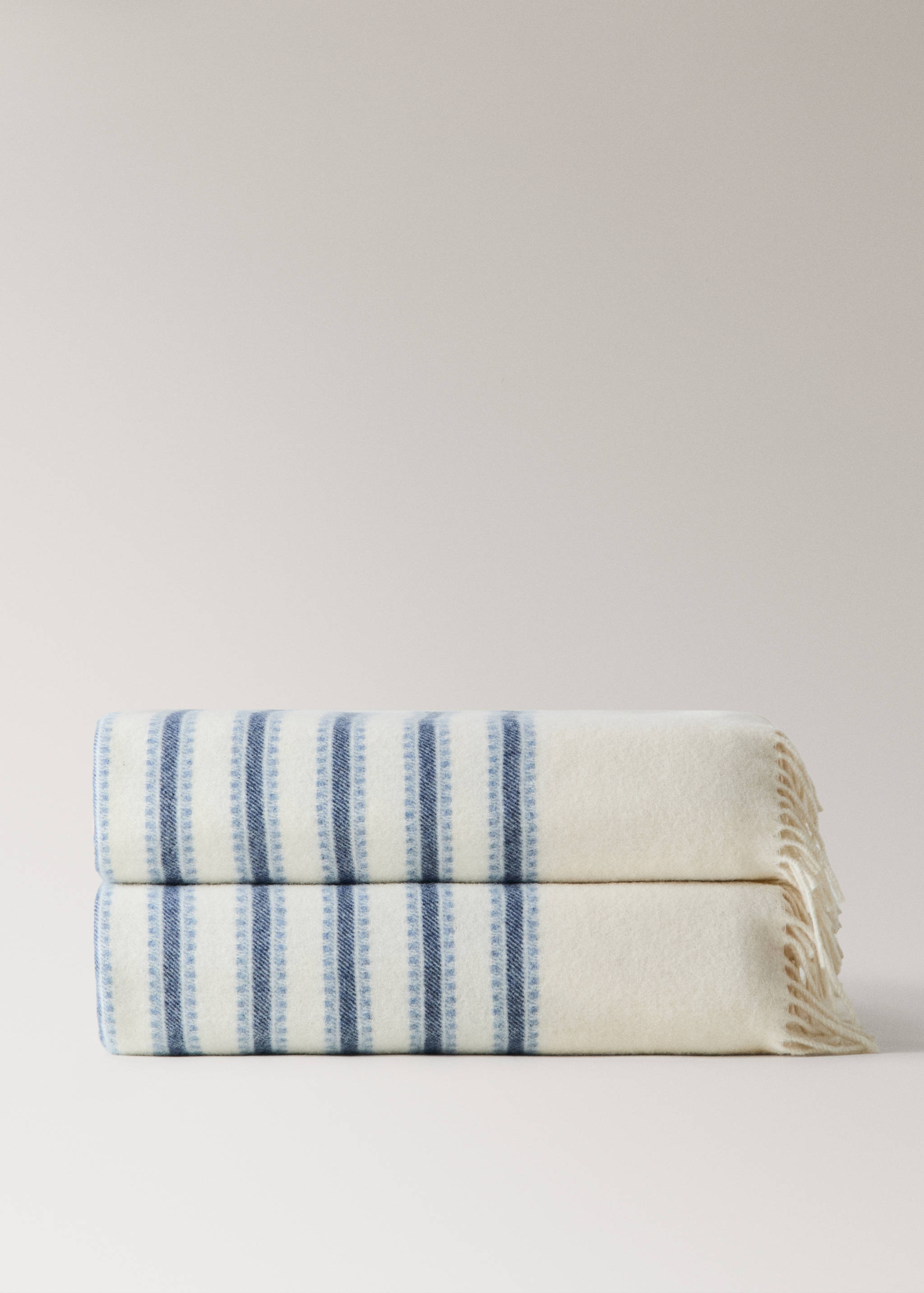 Wool striped blanket - Article without model