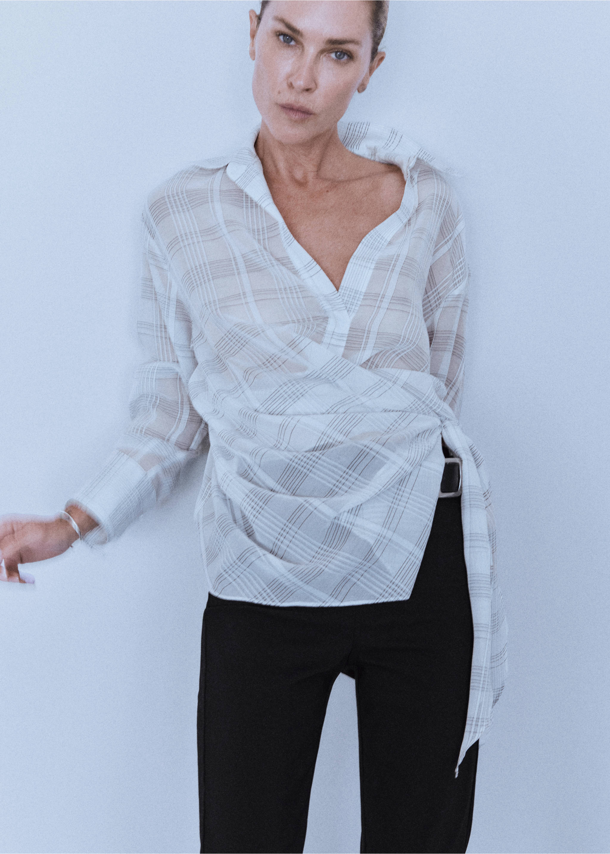 Bow check shirt - Medium plane, Ecru. Ref: 37052893-00.