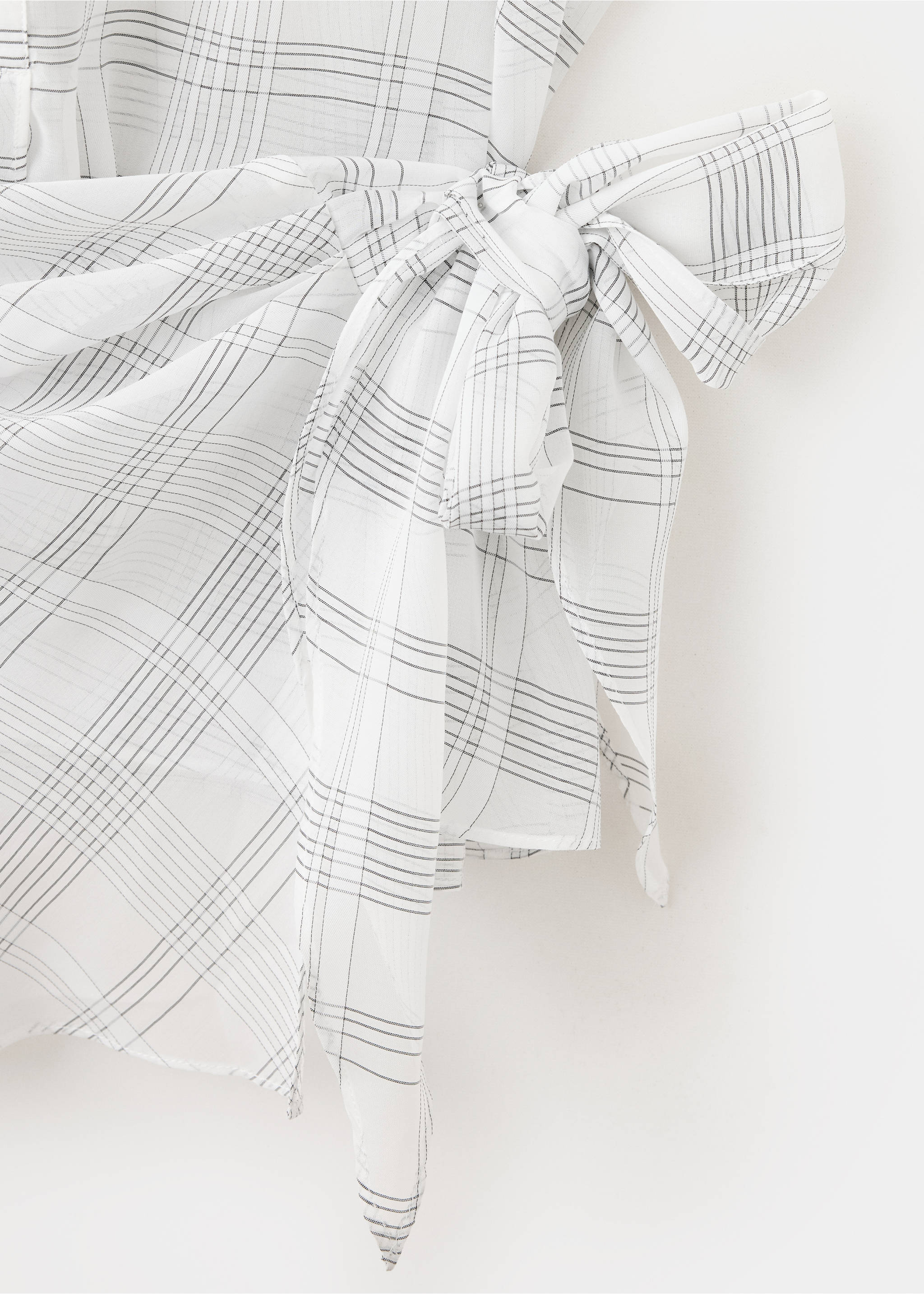 Bow check shirt - Details of the article 0, Ecru. Ref: 37052893-00.