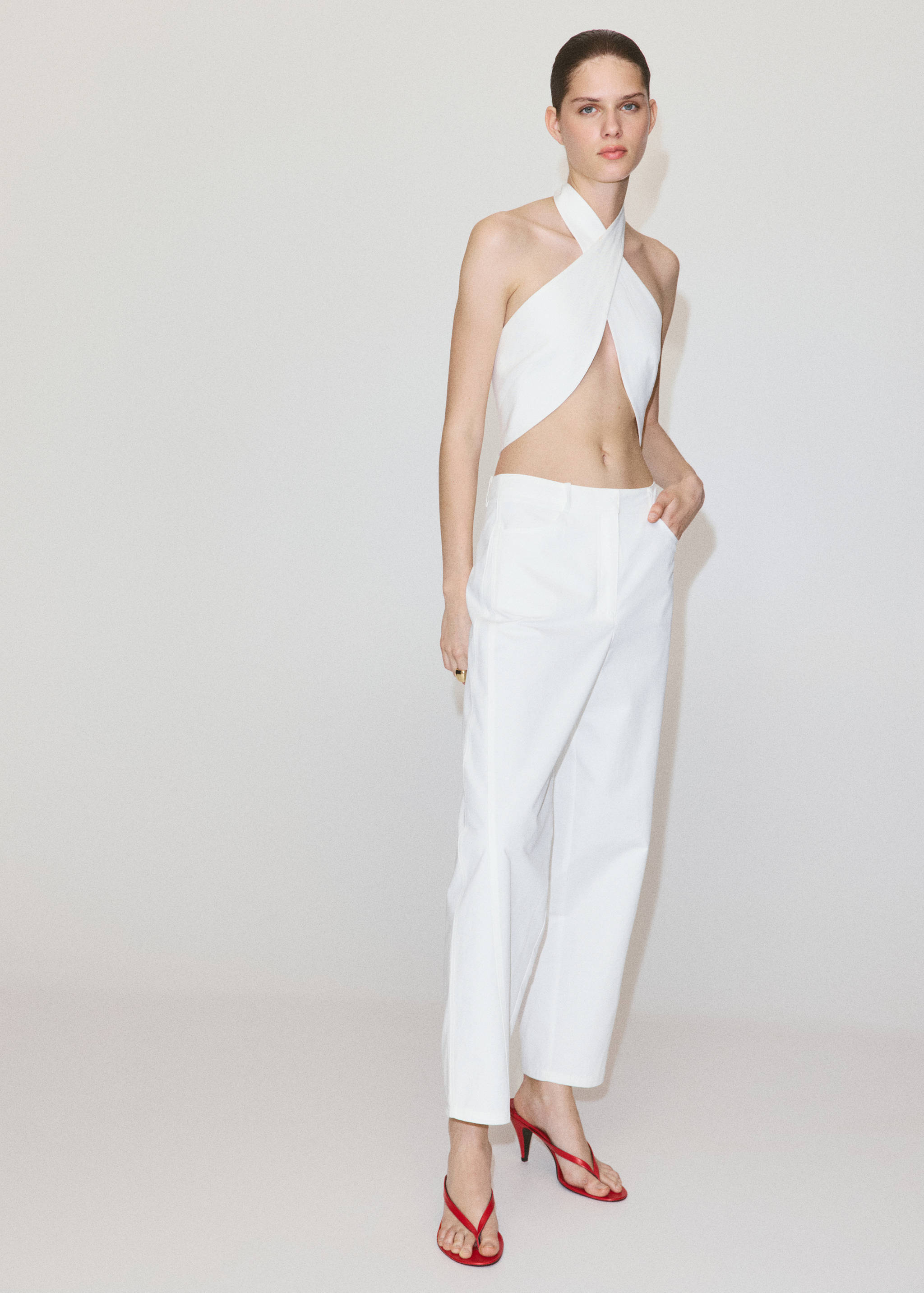 High-waisted balloon trousers - General plane
