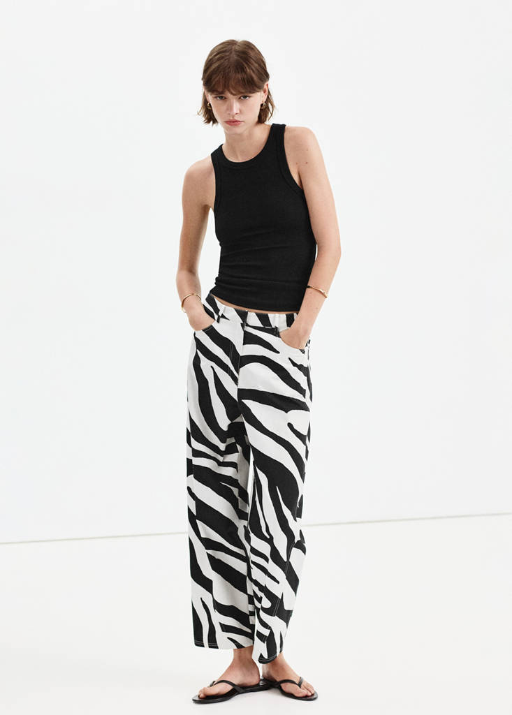 High-waisted balloon trousers — Black