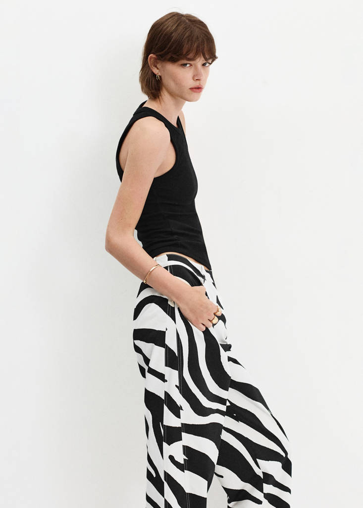 High-waisted balloon trousers — Black