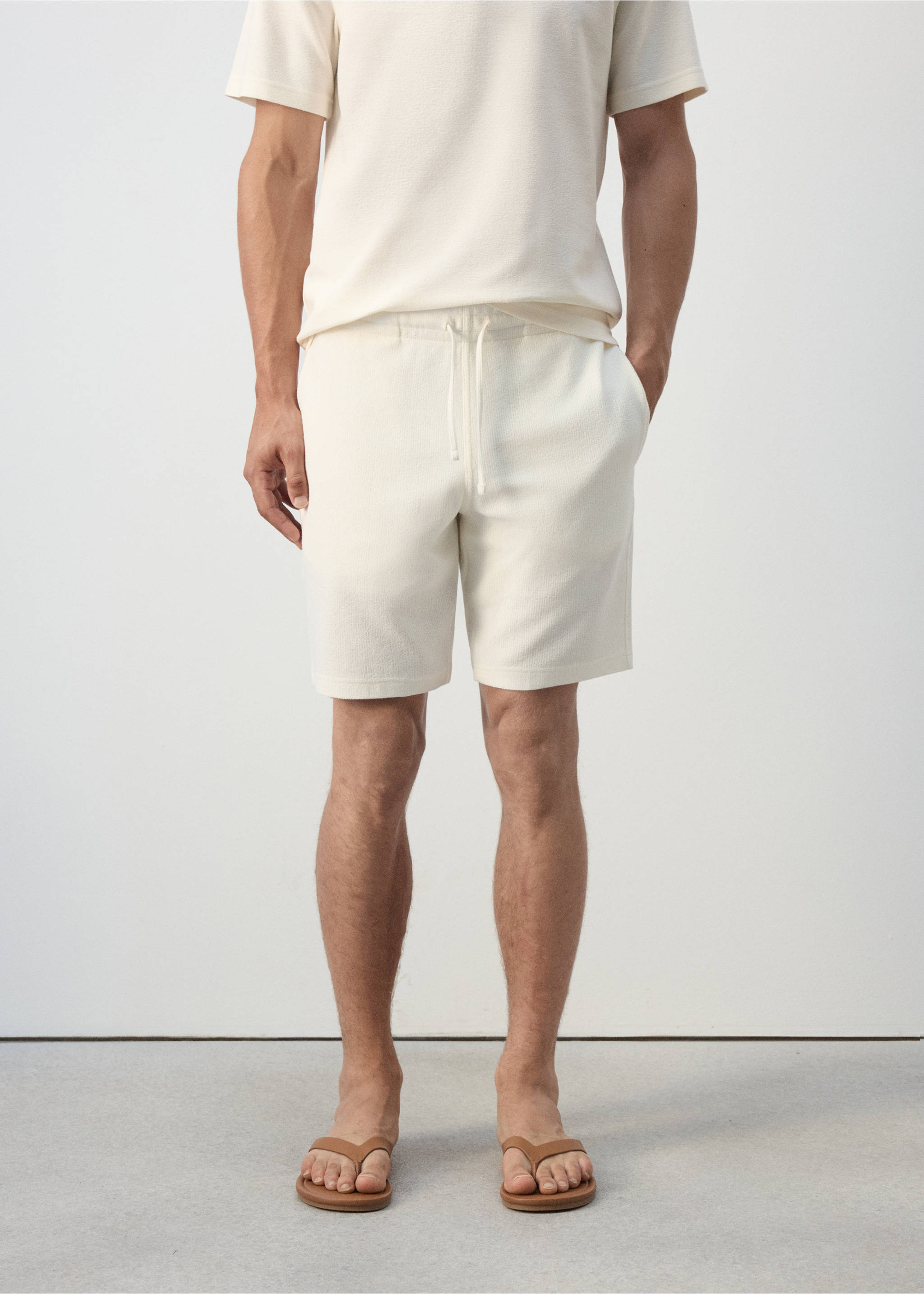 Textured cotton blend Bermuda shorts with drawstring - Medium plane, White. Ref: 37052898-00.