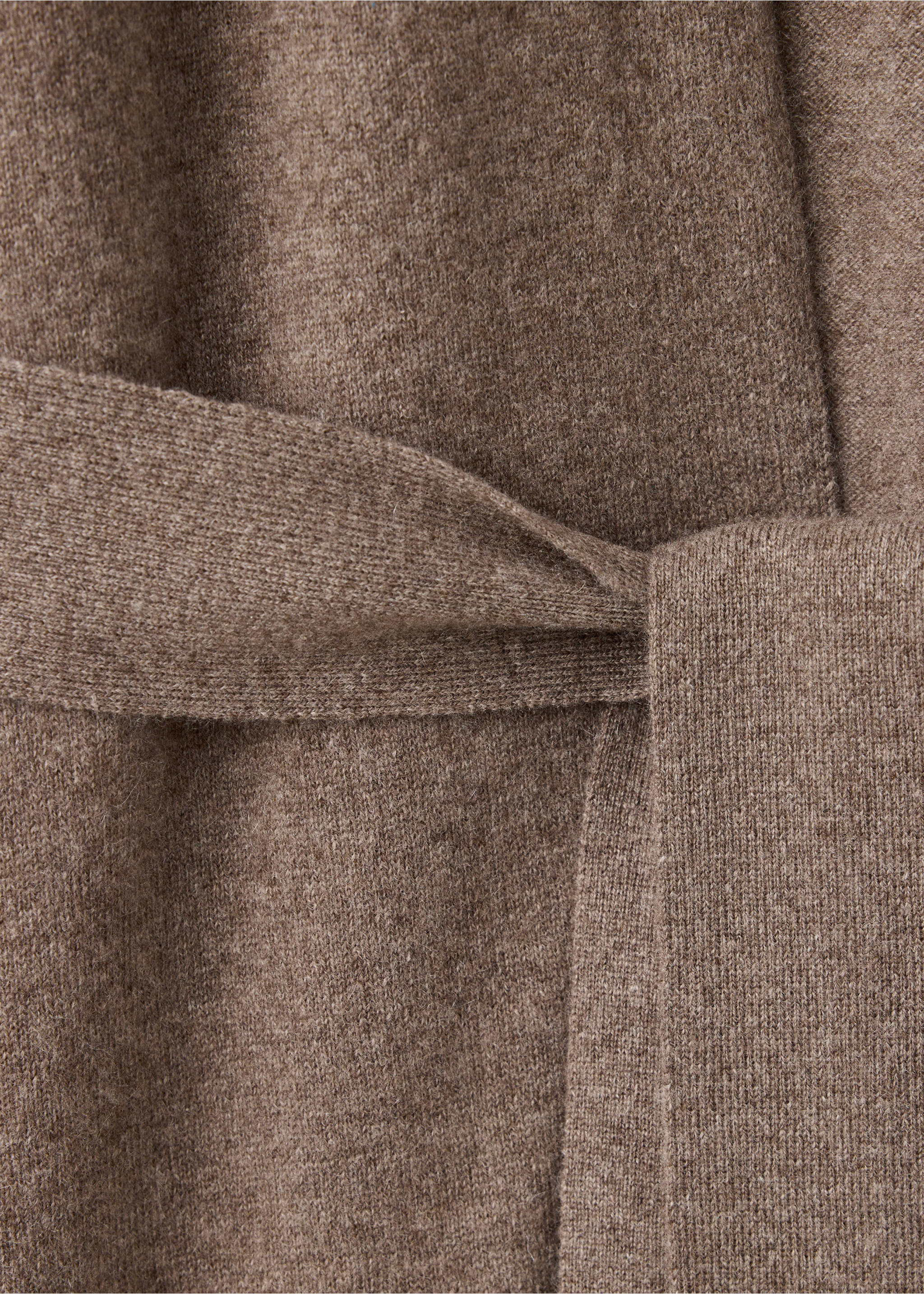 100% cashmere long cardigan with design - Details of the article 8, Medium Brown. Ref: 37052900-00.