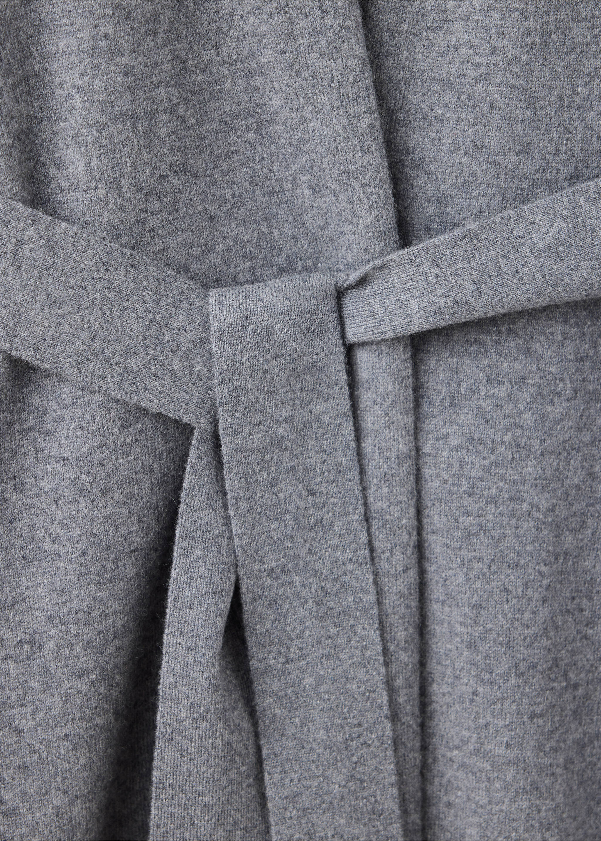 100% cashmere long cardigan with design - Details of the article 8, Grey. Ref: 37052900-00.