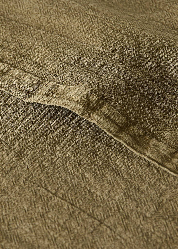 Garment-dyed cotton bed cushion cover 50x50 cm — Mustard