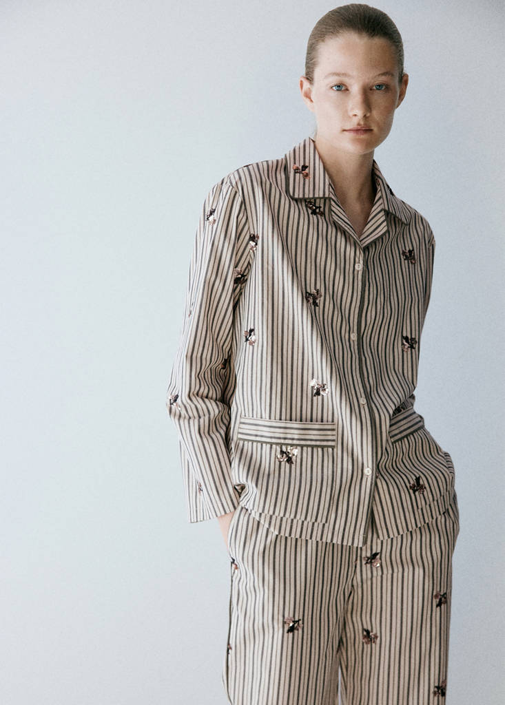 Striped shirt with embroidered flowers and sequins — Sand