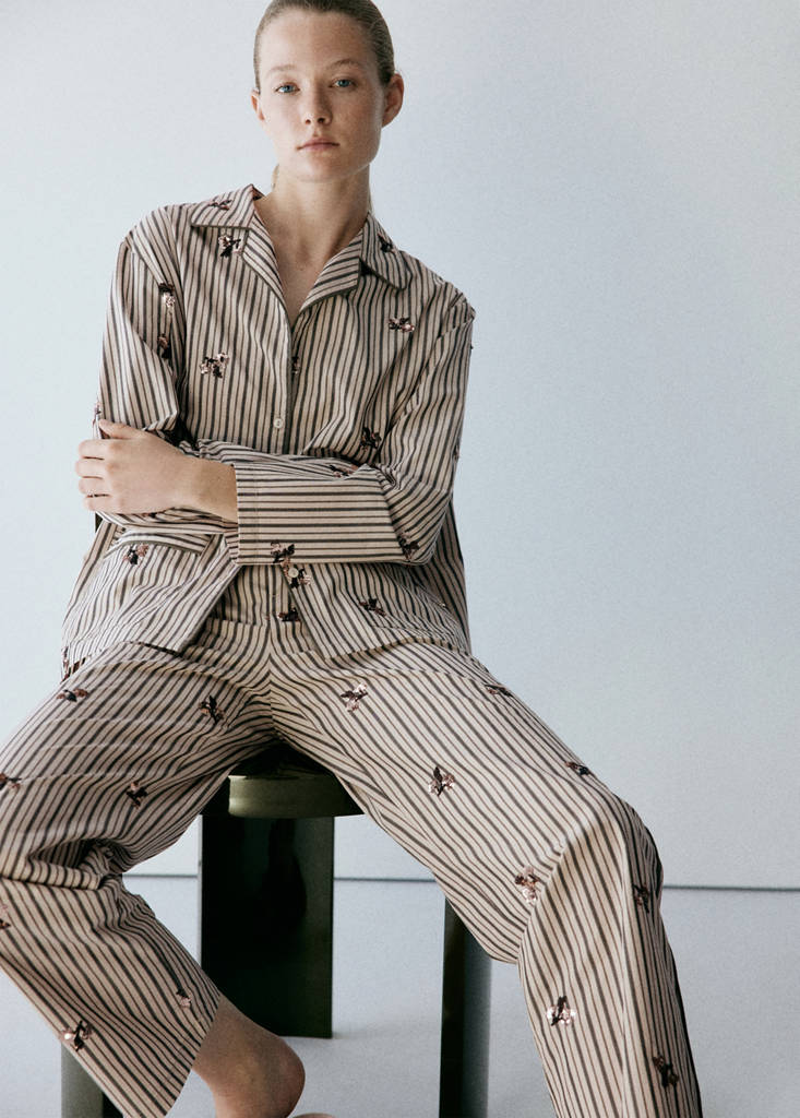 Striped shirt with embroidered flowers and sequins — Sand