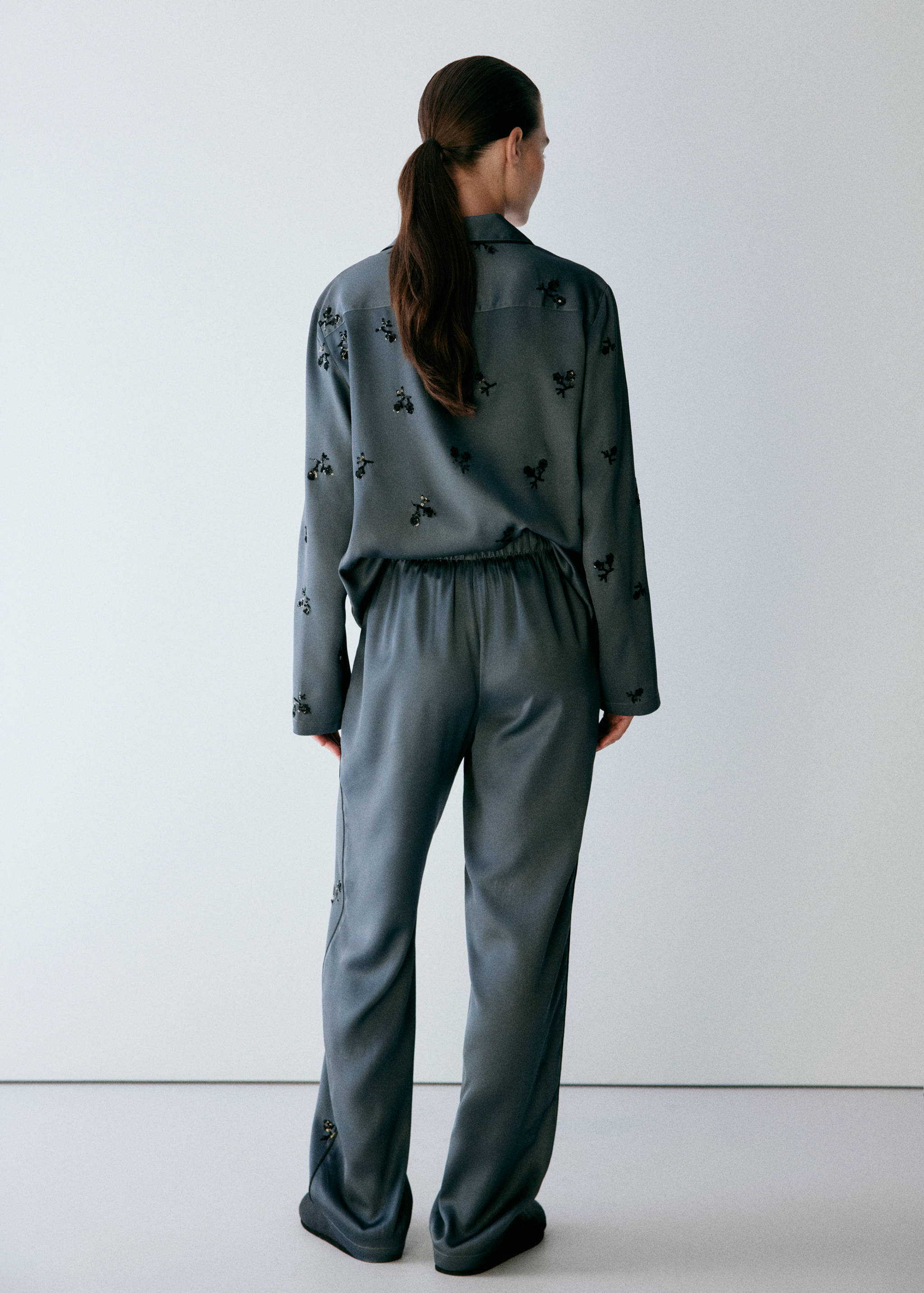 Sequin satin pyjama shirt - Reverse of the article