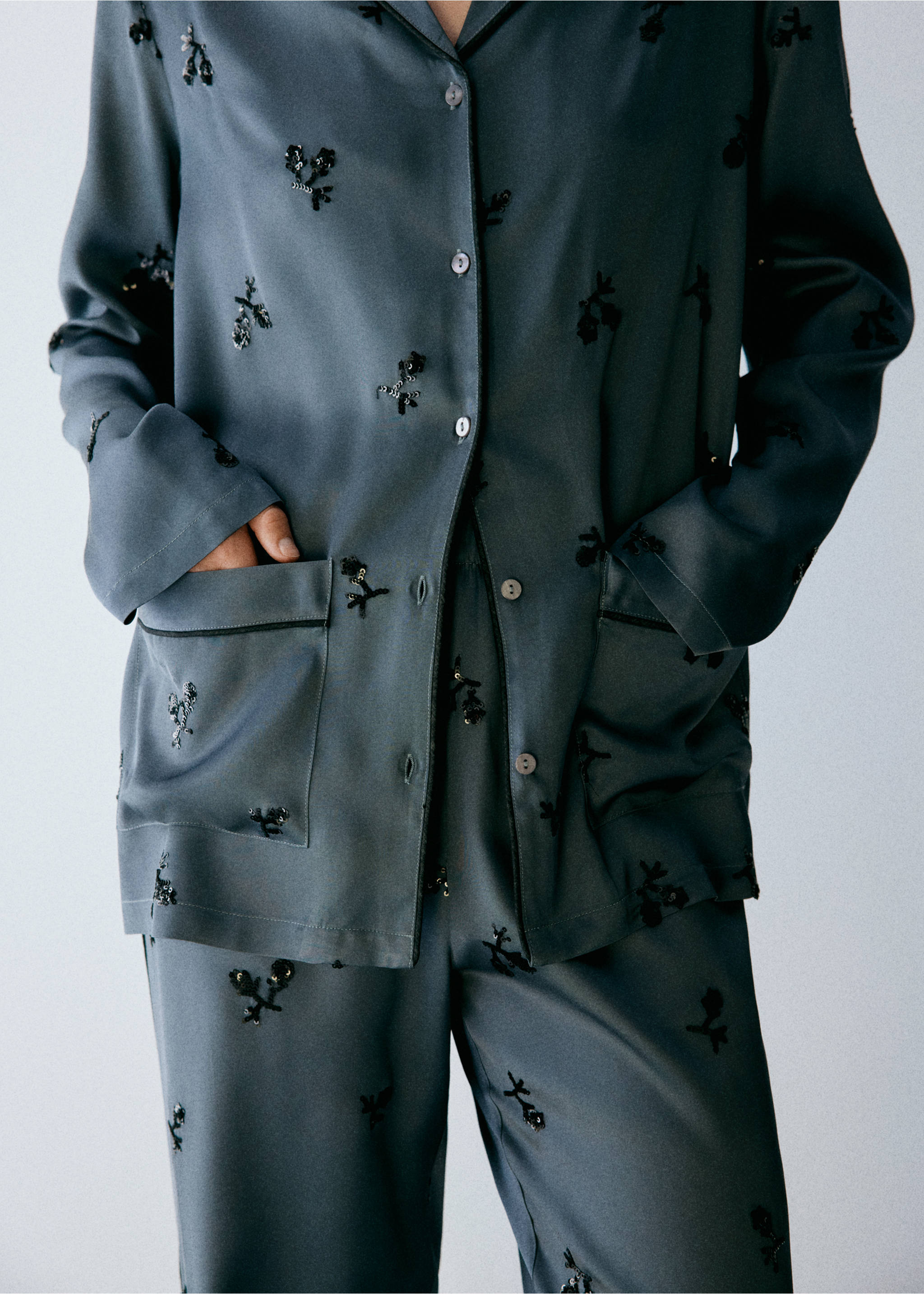 Sequin satin pyjama shirt - Details of the article 3, Blue. Ref: 37052918-00.