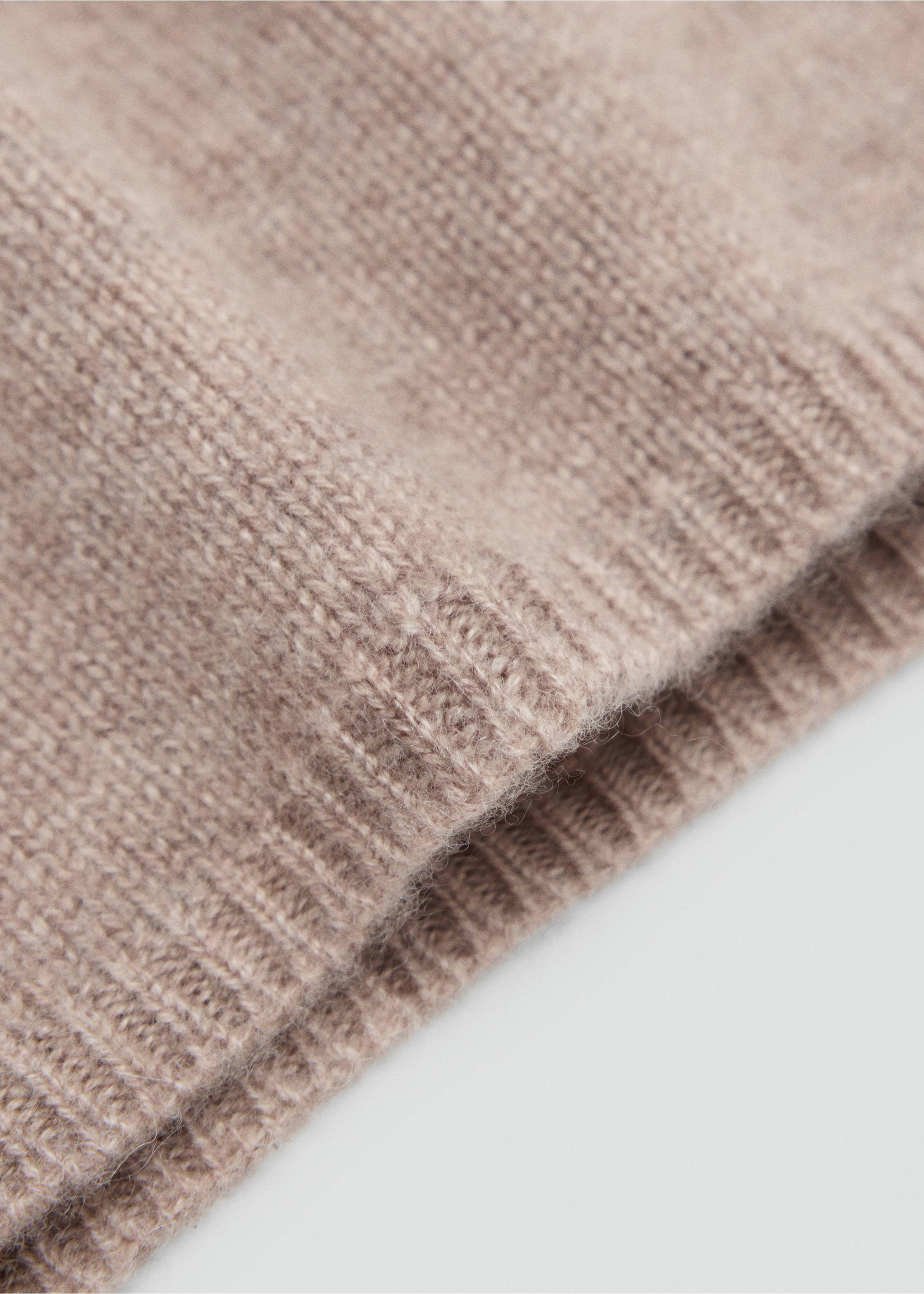 Cashmere knitted hat - Details of the article 1, Beige. Ref: 37052919-00.